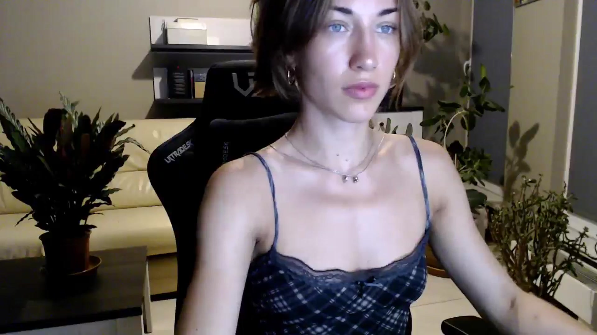 Gallery image thumbnail from GalaxyAnisia's myfreecams stream on, 07/22/2025, 19:45 image 12 of 20