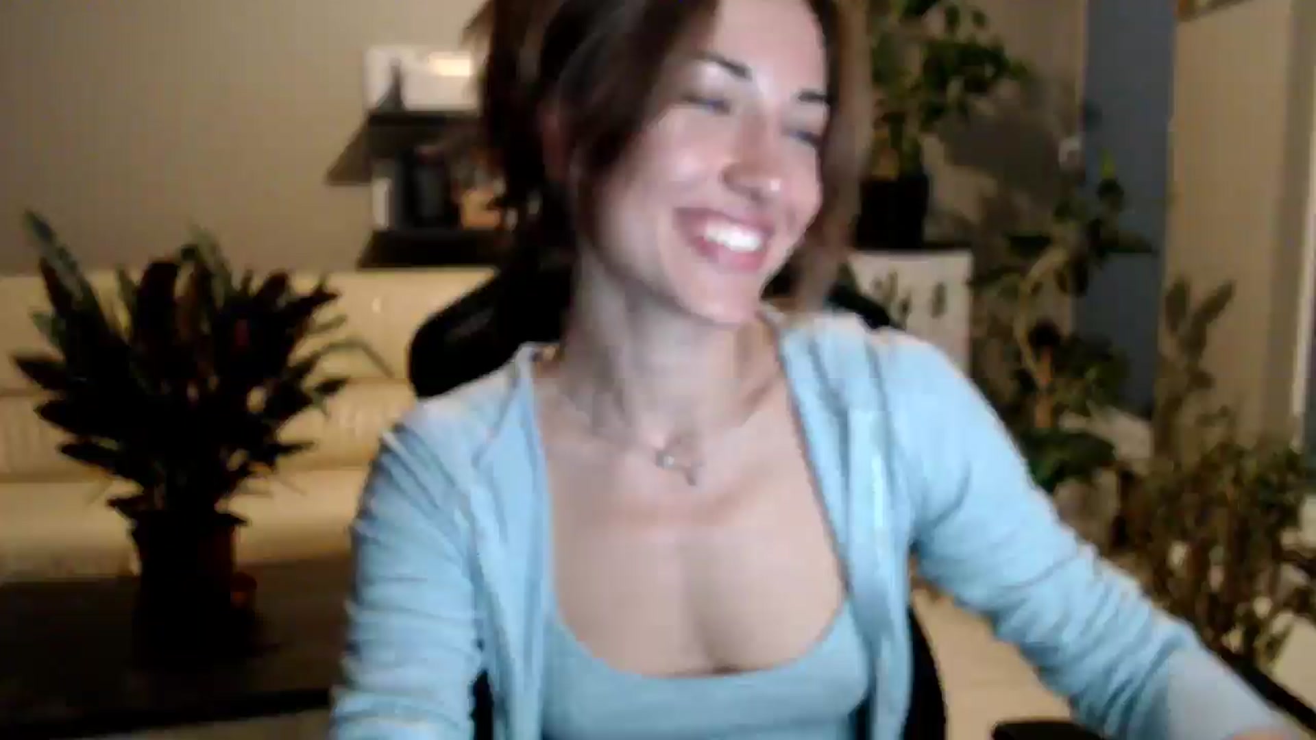Gallery image thumbnail from GalaxyAnisia's myfreecams stream on, 07/23/2025, 20:13 image 12 of 20