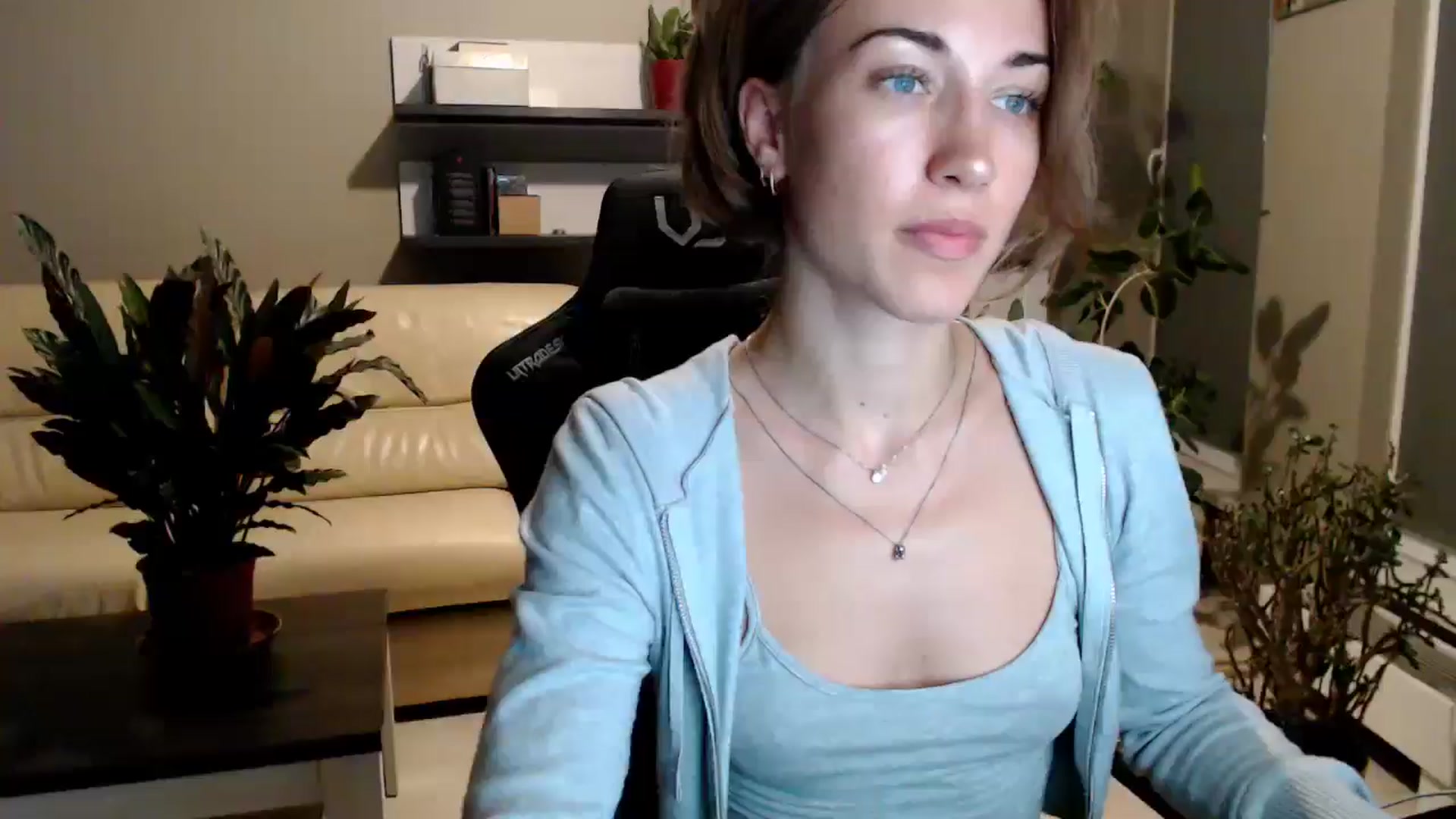 Gallery image thumbnail from GalaxyAnisia's myfreecams stream on, 07/23/2025, 22:06 image 18 of 20