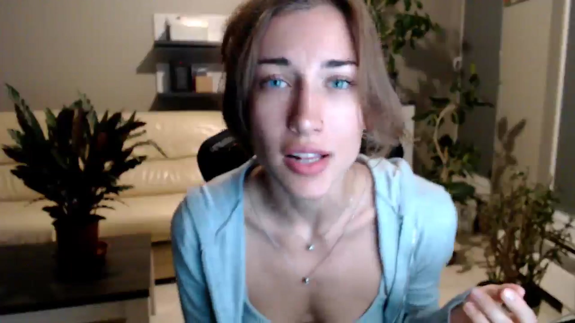 Gallery image thumbnail from GalaxyAnisia's myfreecams stream on, 07/23/2025, 22:06 image 13 of 20