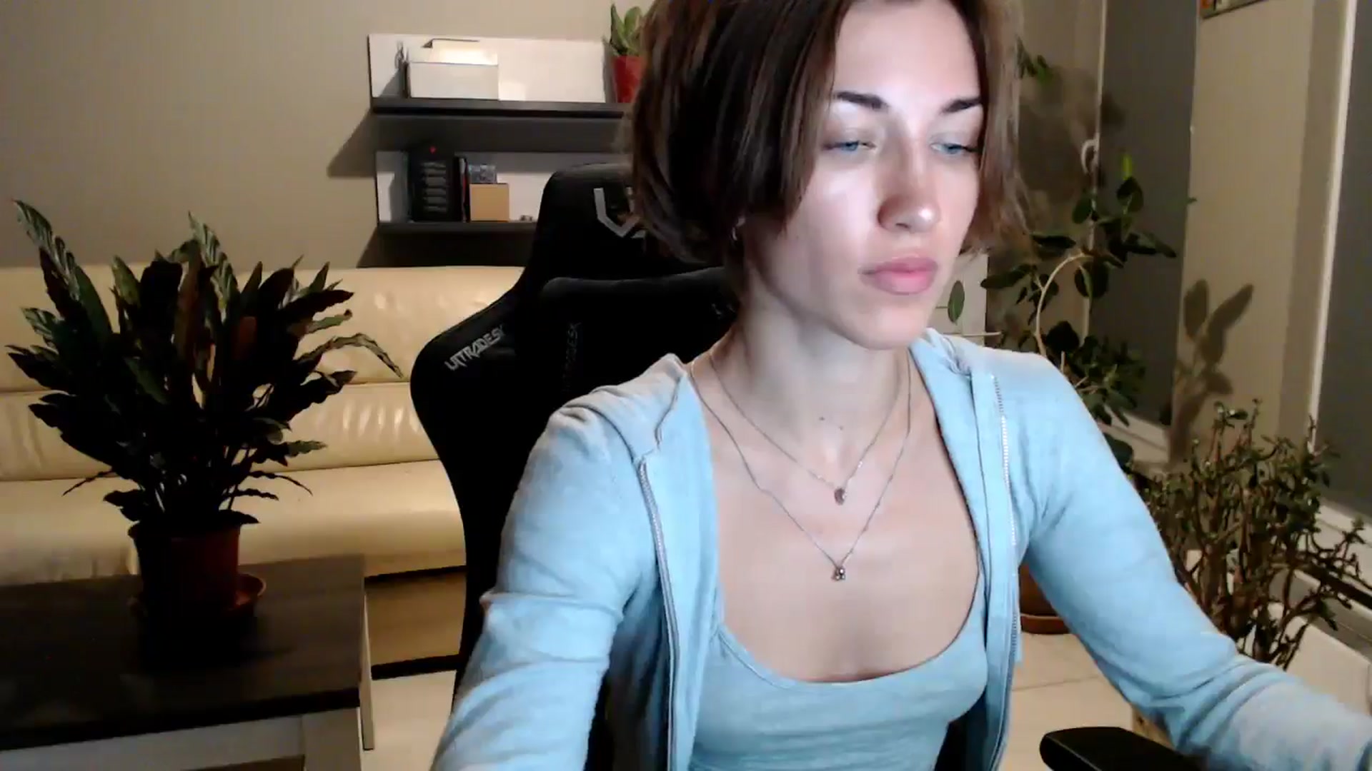 Gallery image thumbnail from GalaxyAnisia's myfreecams stream on, 07/23/2025, 22:06 image 11 of 20