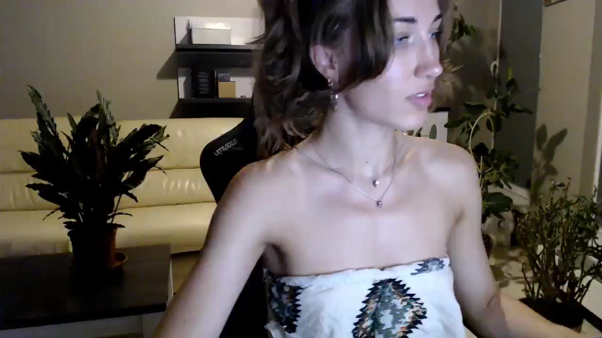 Gallery image thumbnail from GalaxyAnisia's myfreecams stream on, 07/26/2025, 20:05 image 19 of 20