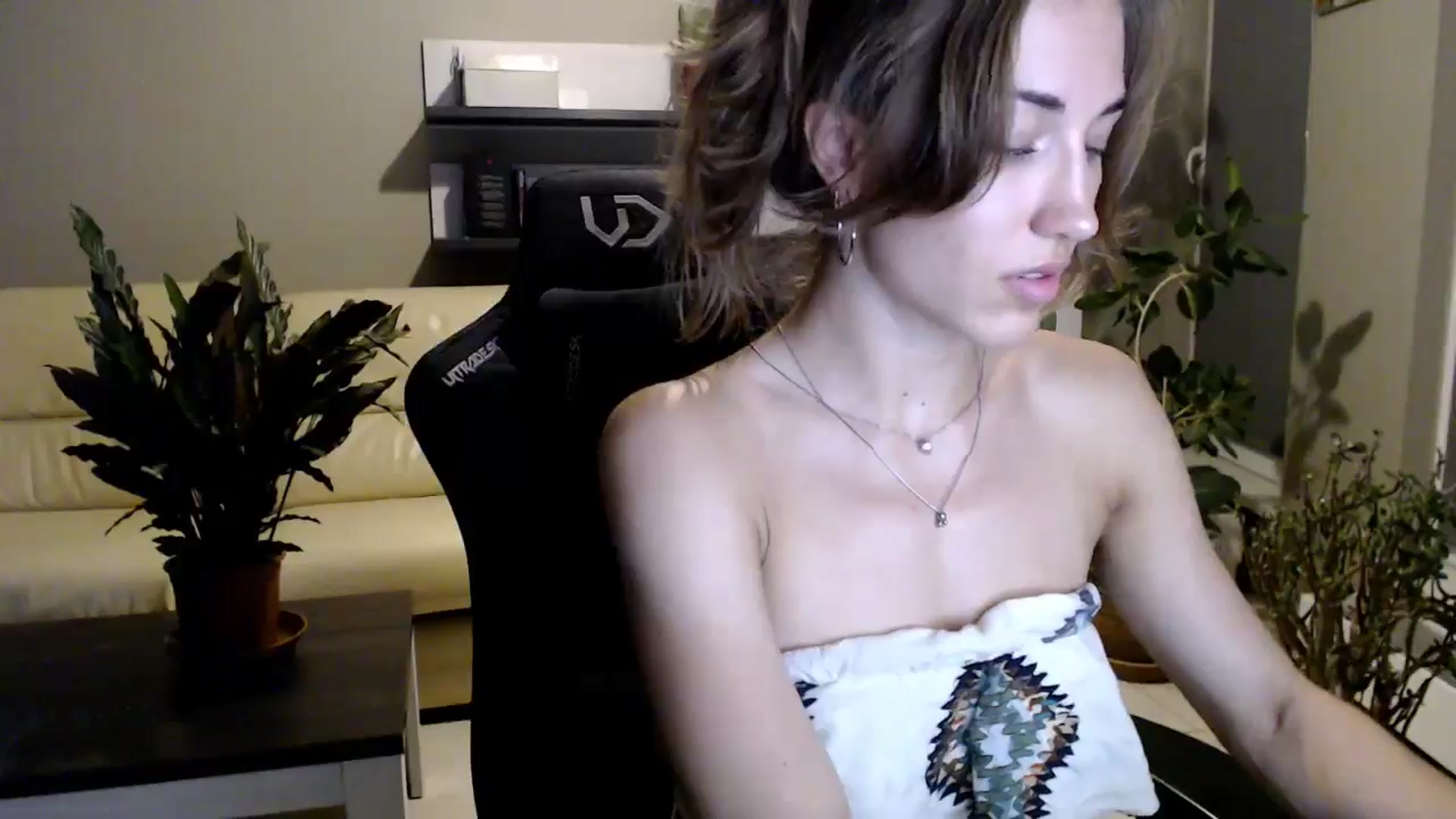 Gallery image thumbnail from GalaxyAnisia's myfreecams stream on, 07/26/2025, 20:05 image 10 of 20
