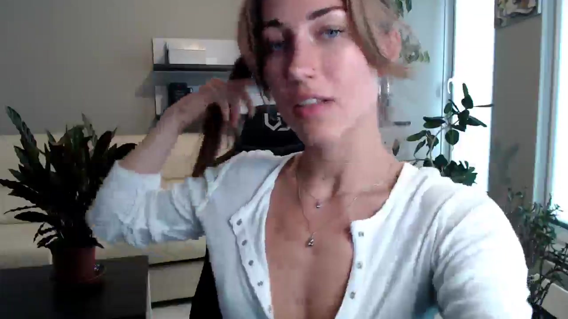 Gallery image thumbnail from GalaxyAnisia's myfreecams stream on, 07/28/2025, 17:24 image 15 of 20