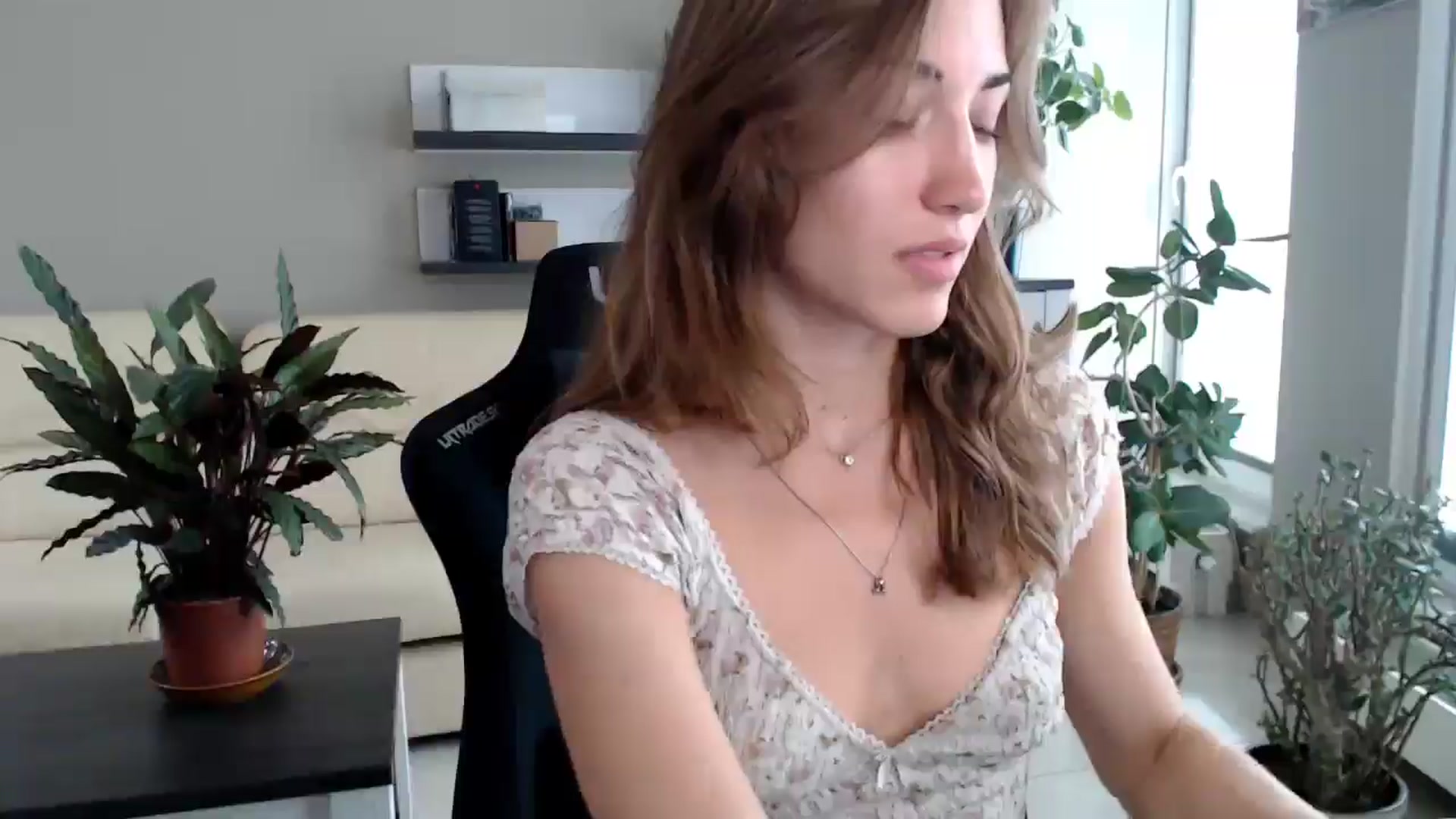 Gallery image thumbnail from GalaxyAnisia's myfreecams stream on, 07/29/2025, 13:56 image 13 of 20