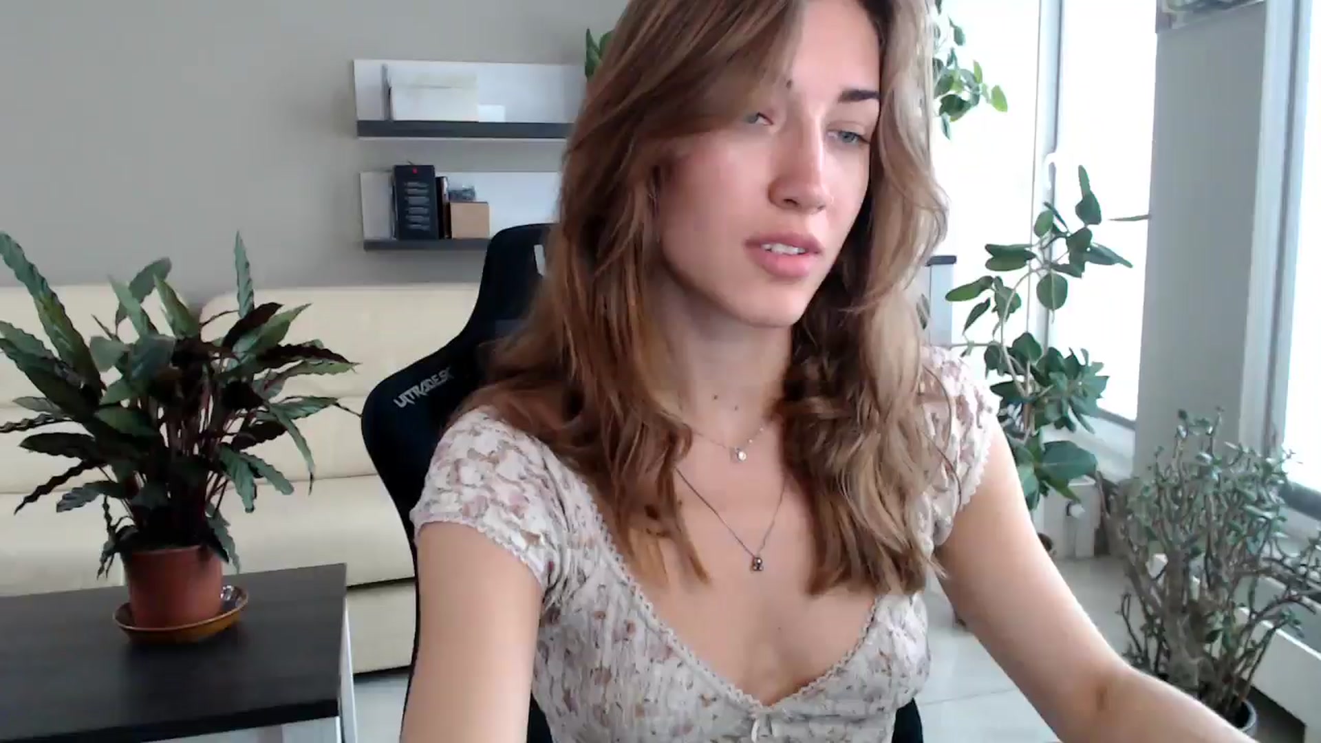 Gallery image thumbnail from GalaxyAnisia's myfreecams stream on, 07/29/2025, 13:56 image 5 of 20