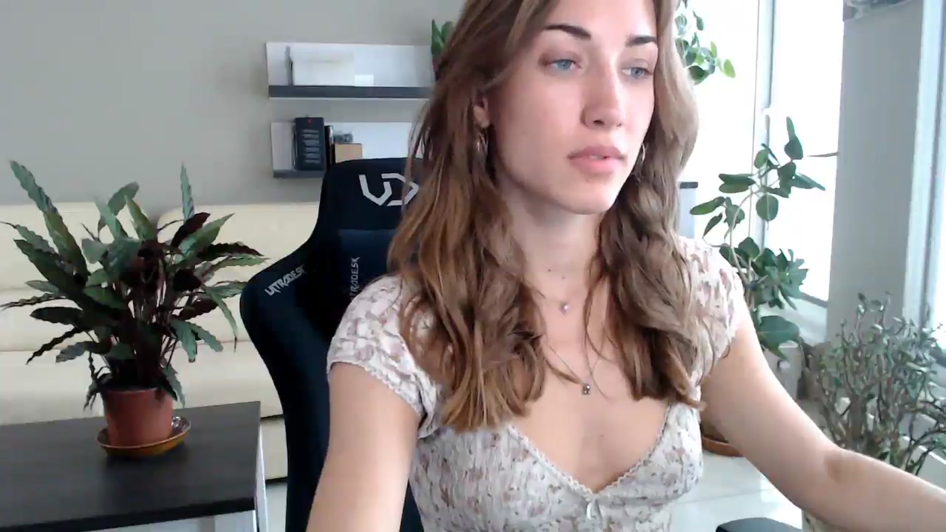Gallery image thumbnail from GalaxyAnisia's myfreecams stream on, 07/29/2025, 13:56 image 11 of 20