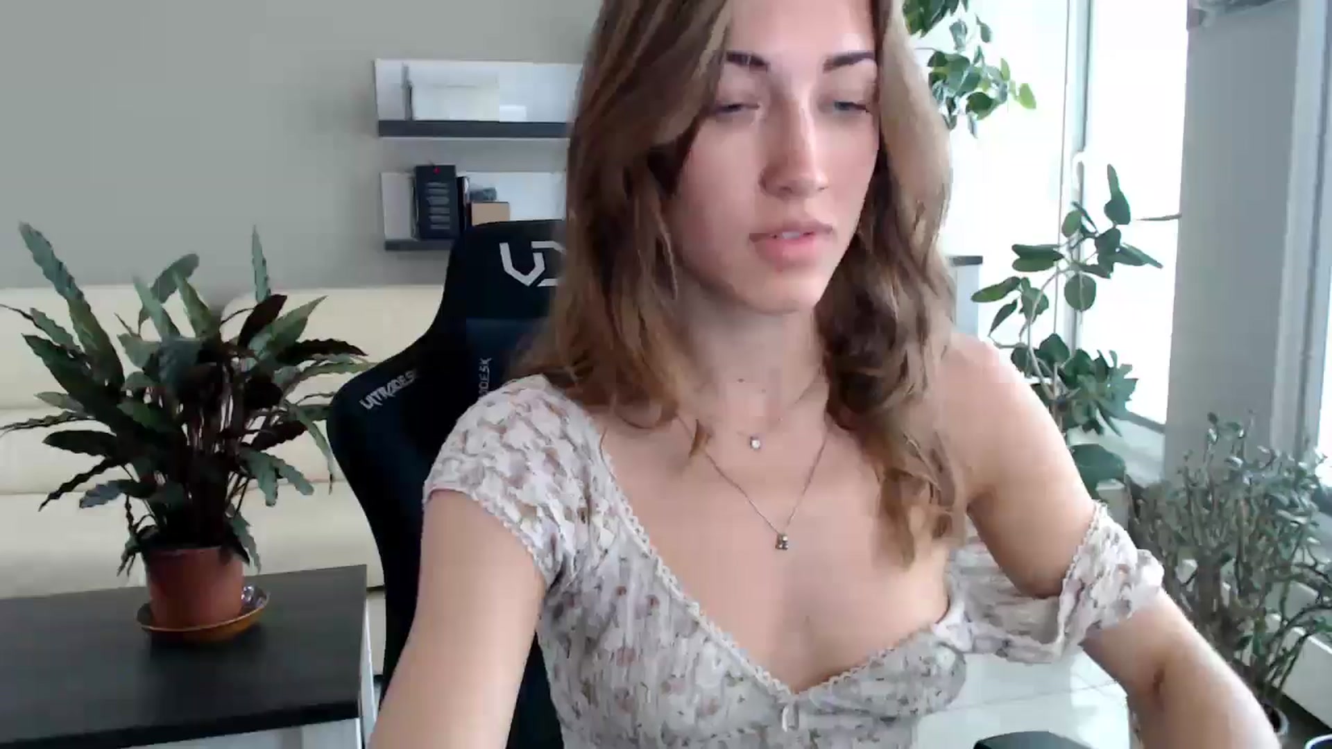 Gallery image thumbnail from GalaxyAnisia's myfreecams stream on, 07/29/2025, 13:56 image 18 of 20