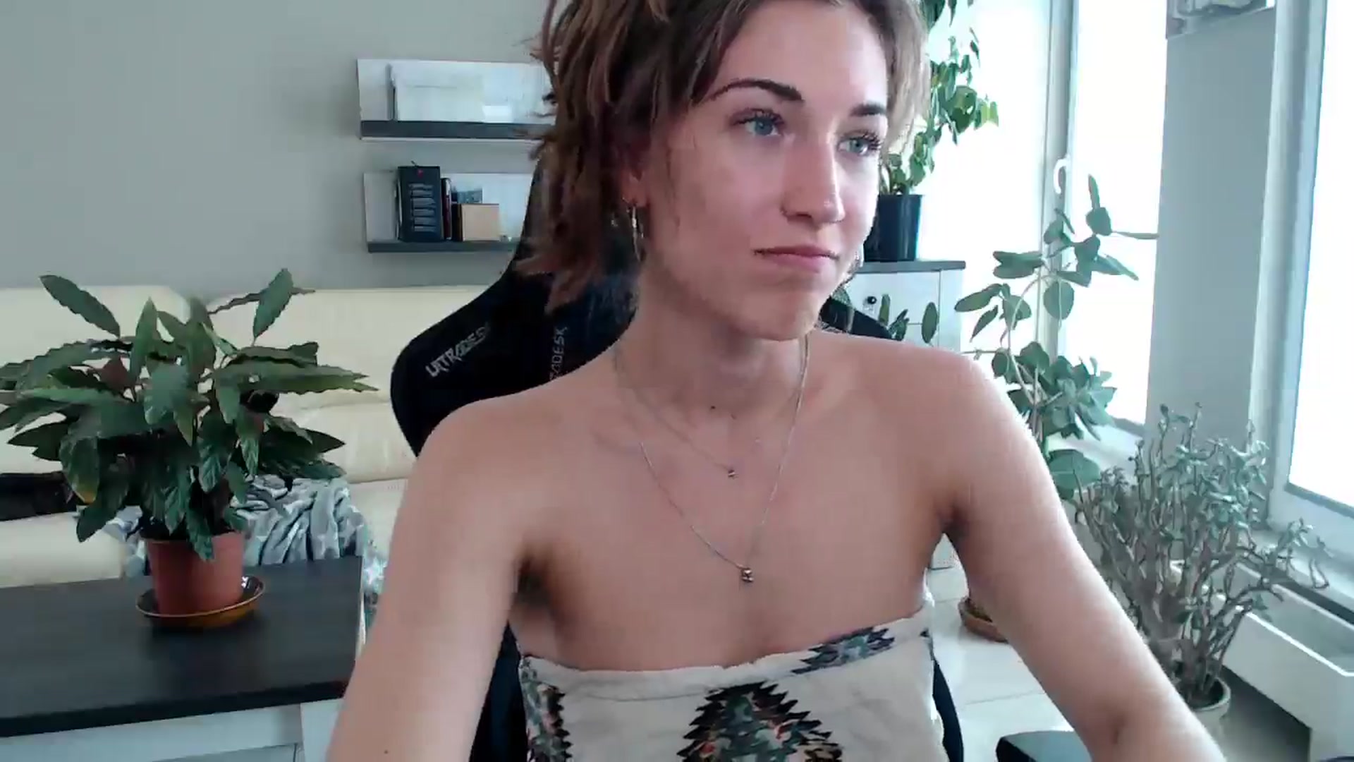 Gallery image thumbnail from GalaxyAnisia's myfreecams stream on, 08/13/2025, 11:05 image 8 of 20