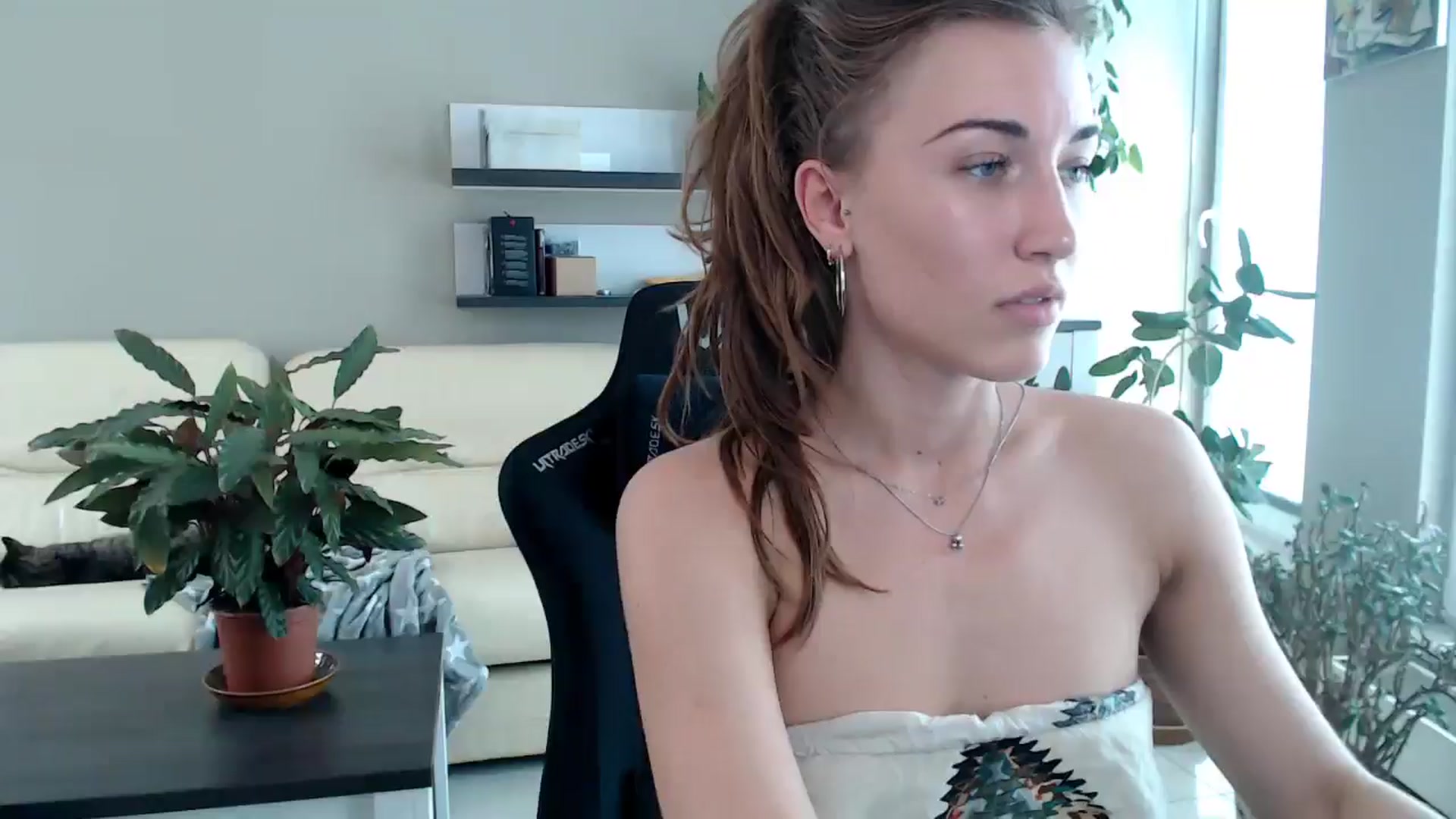 Gallery image thumbnail from GalaxyAnisia's myfreecams stream on, 08/13/2025, 12:10 image 1 of 20