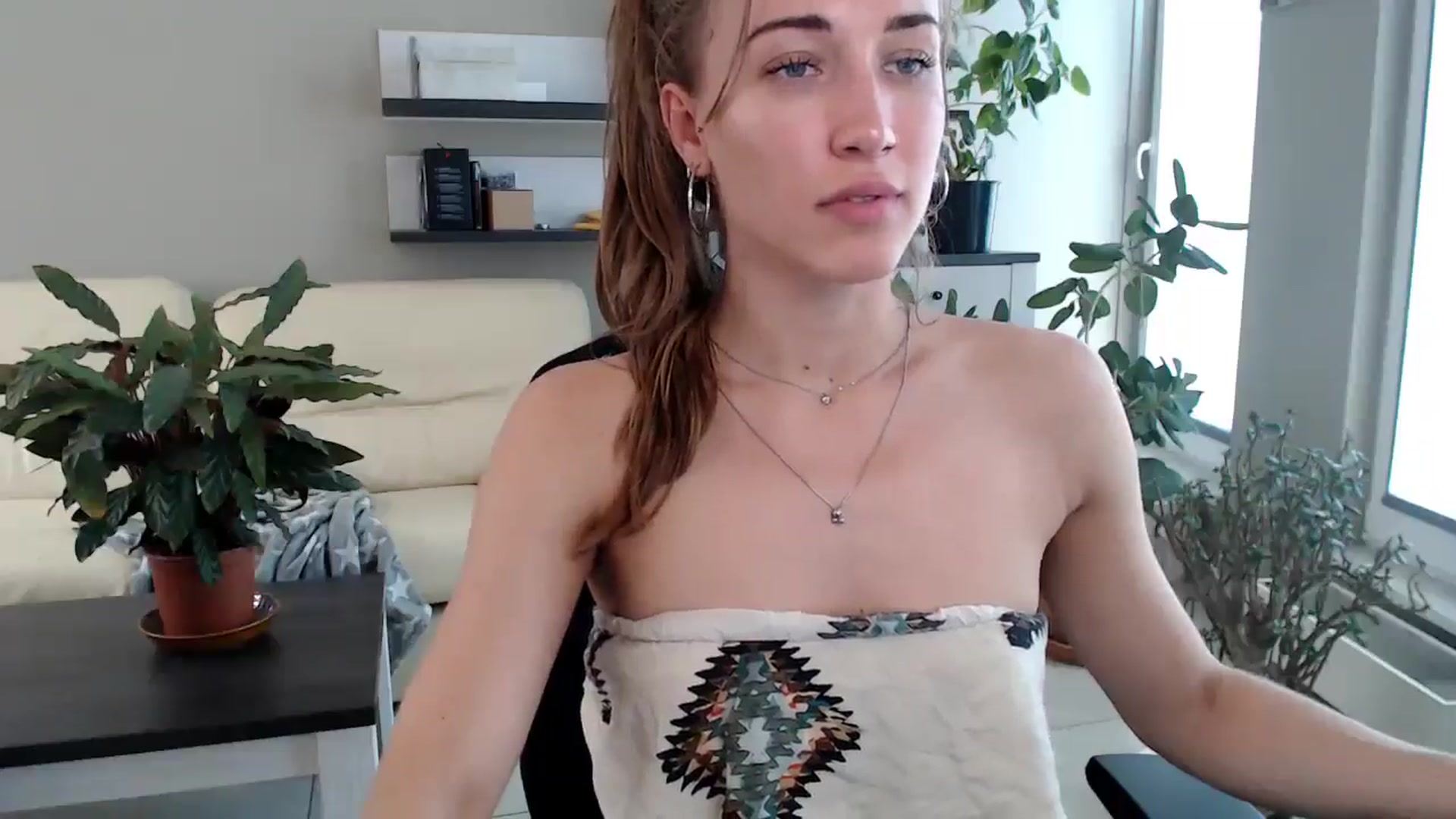 Gallery image thumbnail from GalaxyAnisia's myfreecams stream on, 08/13/2025, 12:59 image 18 of 20