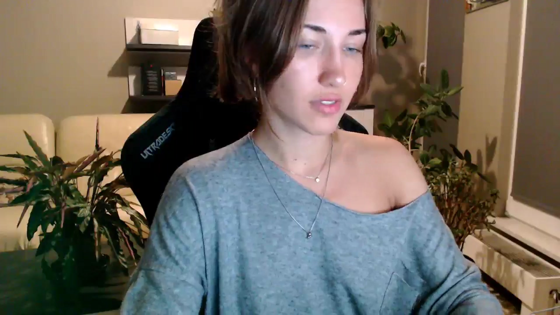 Gallery image thumbnail from GalaxyAnisia's myfreecams stream on, 08/24/2025, 22:49 image 14 of 20