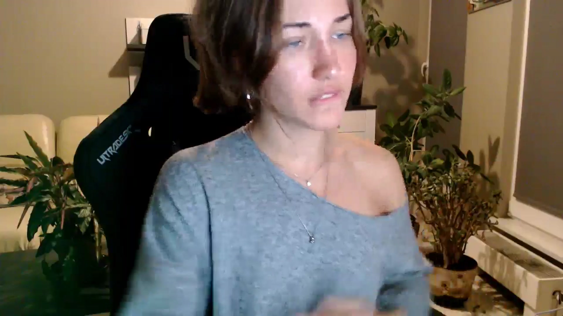 Gallery image thumbnail from GalaxyAnisia's myfreecams stream on, 08/24/2025, 22:49 image 12 of 20