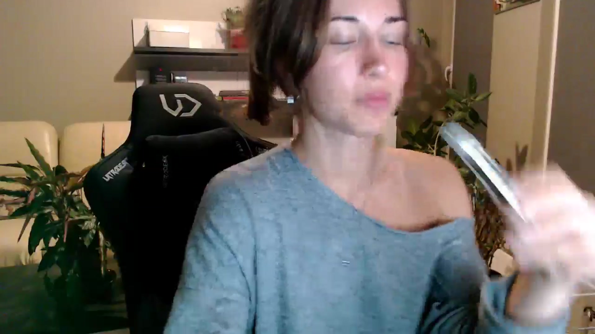 Gallery image thumbnail from GalaxyAnisia's myfreecams stream on, 08/24/2025, 22:49 image 7 of 20