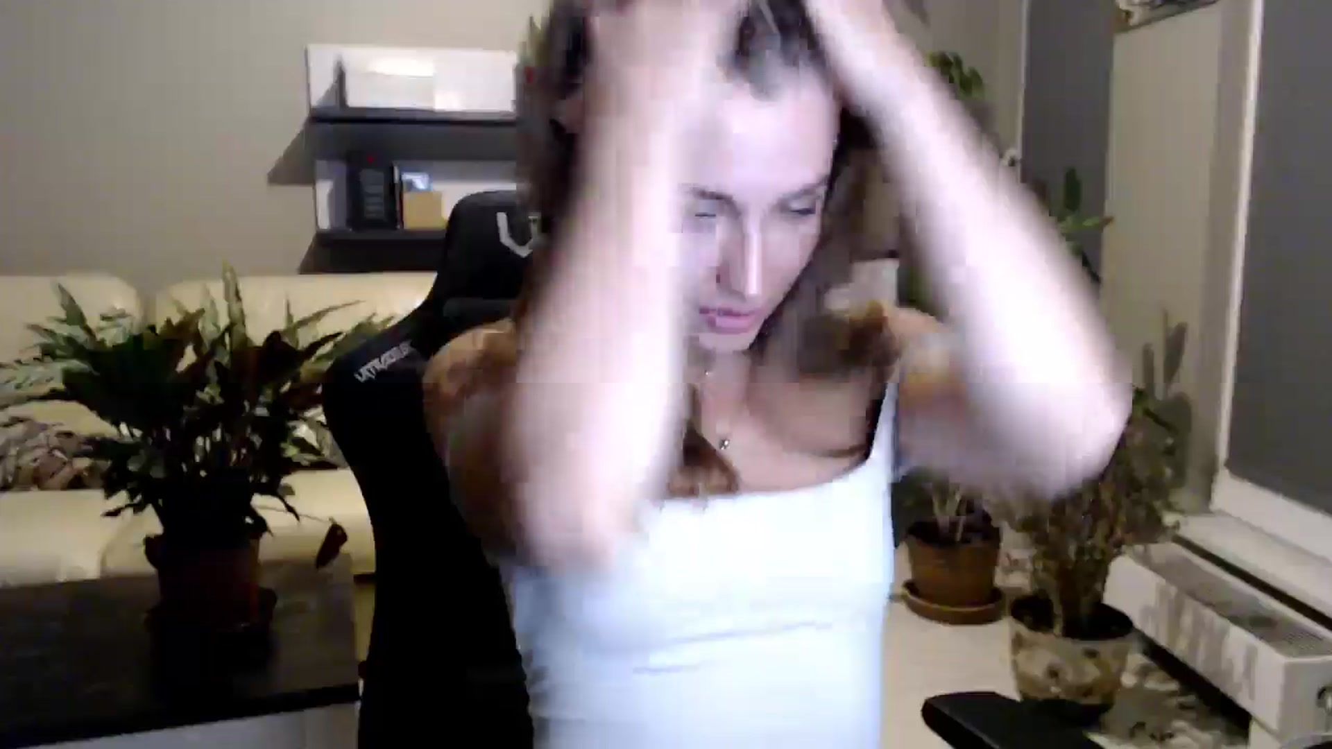 Gallery image thumbnail from GalaxyAnisia's myfreecams stream on, 09/01/2025, 19:02 image 10 of 20