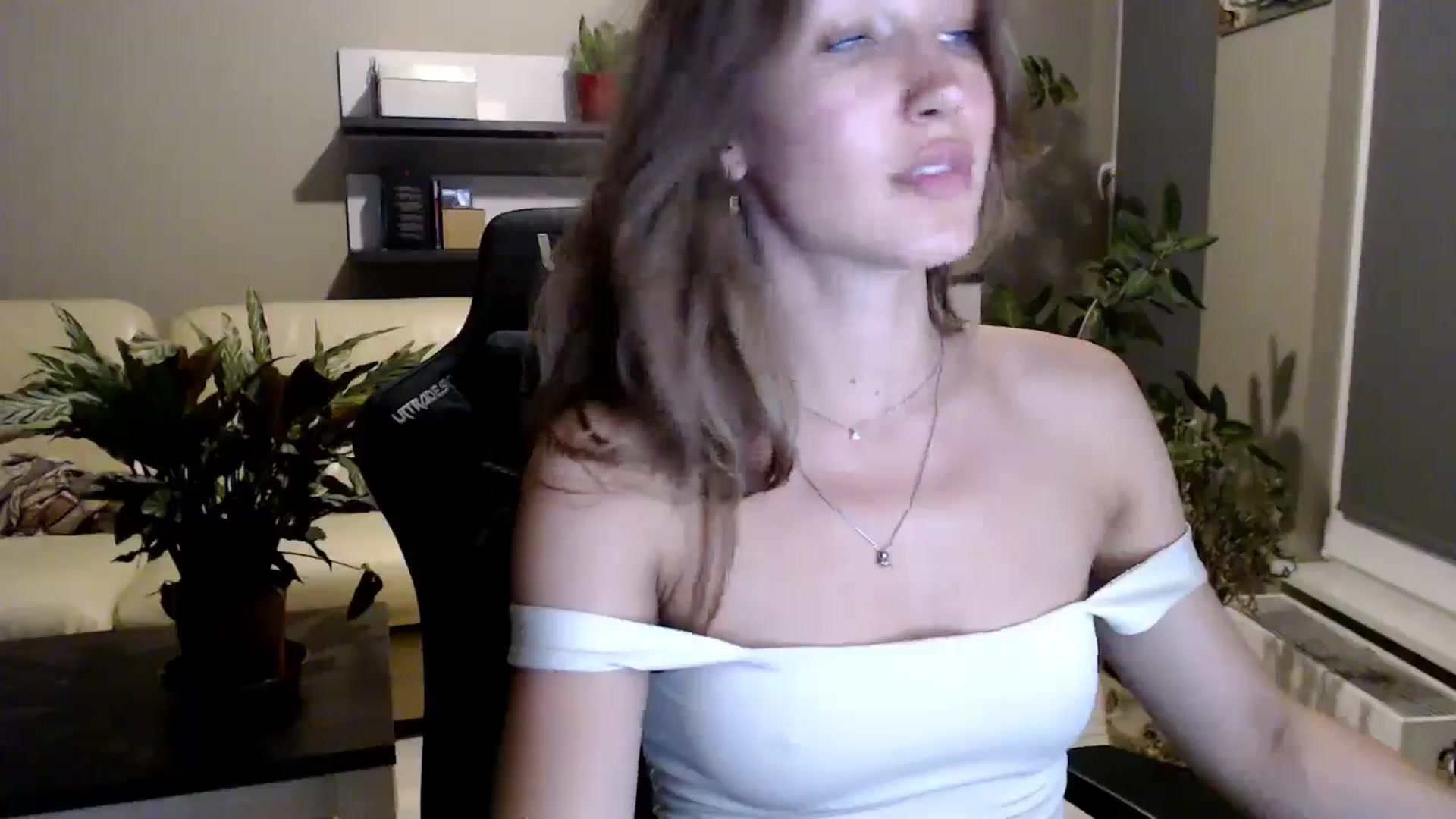 Gallery image thumbnail from GalaxyAnisia's myfreecams stream on, 09/01/2025, 19:02 image 19 of 20