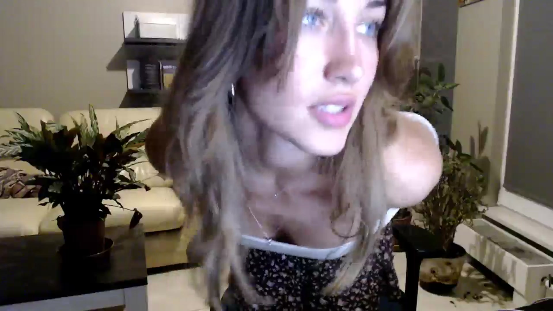 Gallery image thumbnail from GalaxyAnisia's myfreecams stream on, 09/01/2025, 19:32 image 16 of 20