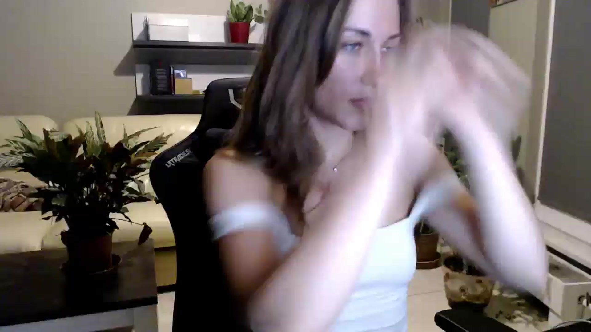 Gallery image thumbnail from GalaxyAnisia's myfreecams stream on, 09/01/2025, 19:32 image 10 of 20