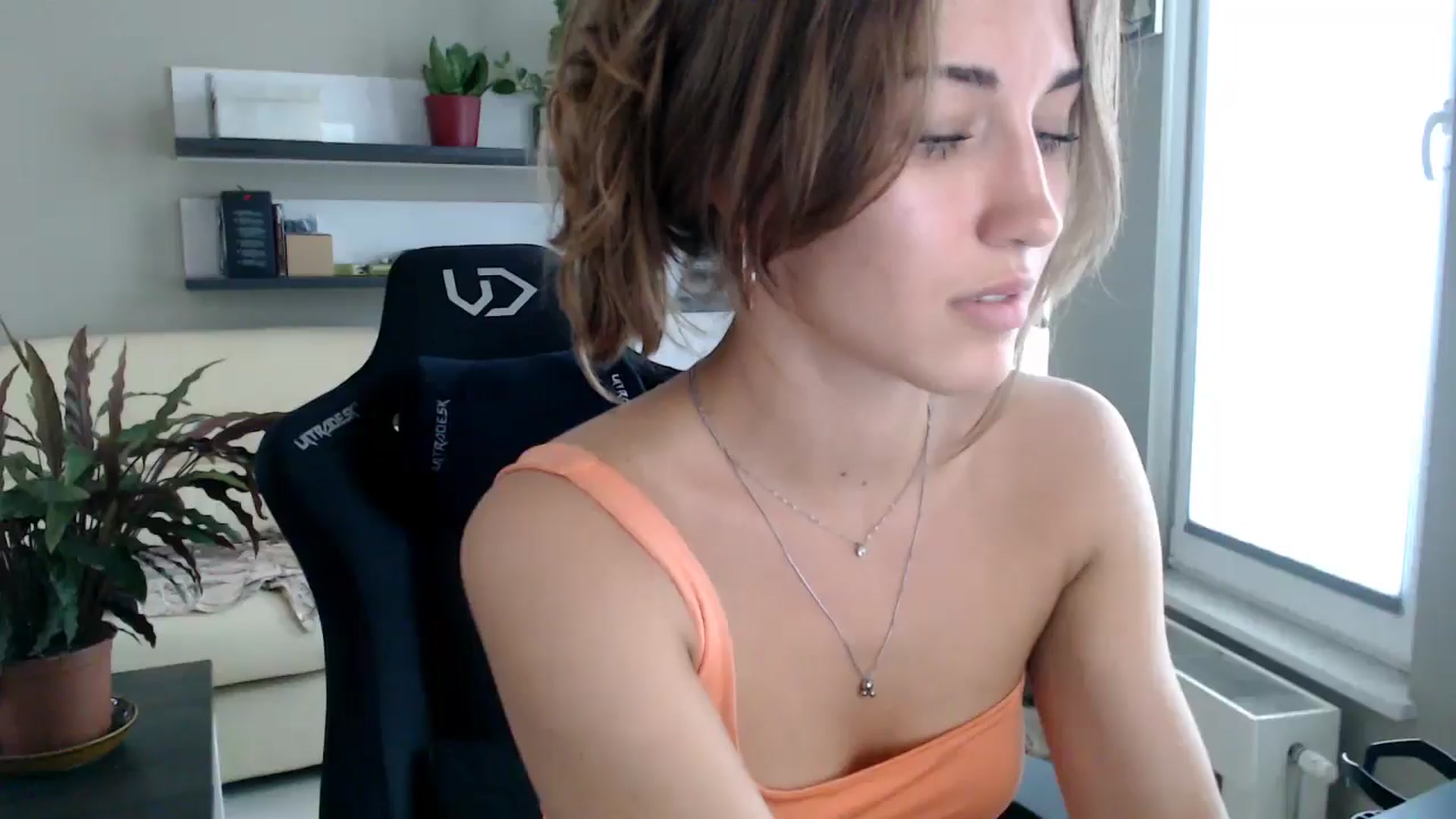 Gallery image thumbnail from GalaxyAnisia's myfreecams stream on, 09/03/2025, 15:14 image 15 of 20
