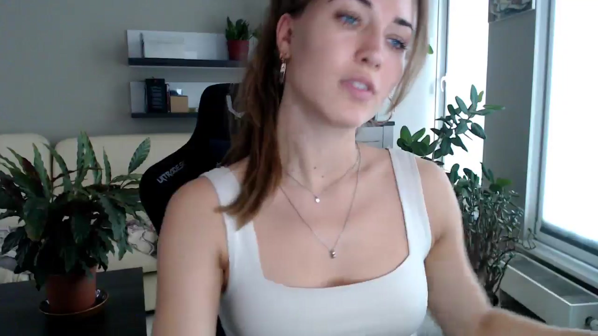 Gallery image thumbnail from GalaxyAnisia's myfreecams stream on, 09/13/2025, 15:12 image 20 of 20
