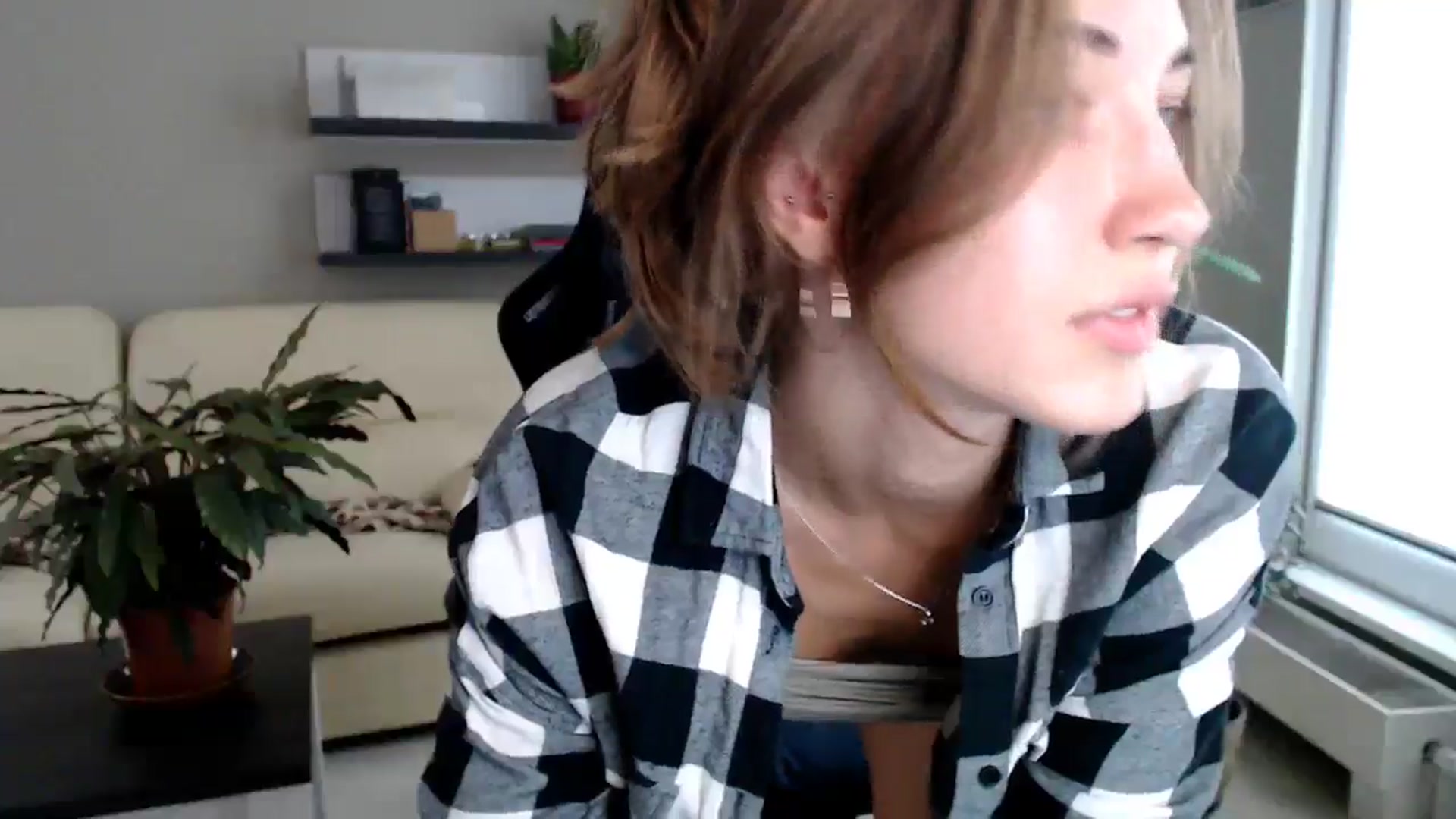 Gallery image thumbnail from GalaxyAnisia's myfreecams stream on, 09/22/2025, 13:27 image 12 of 20