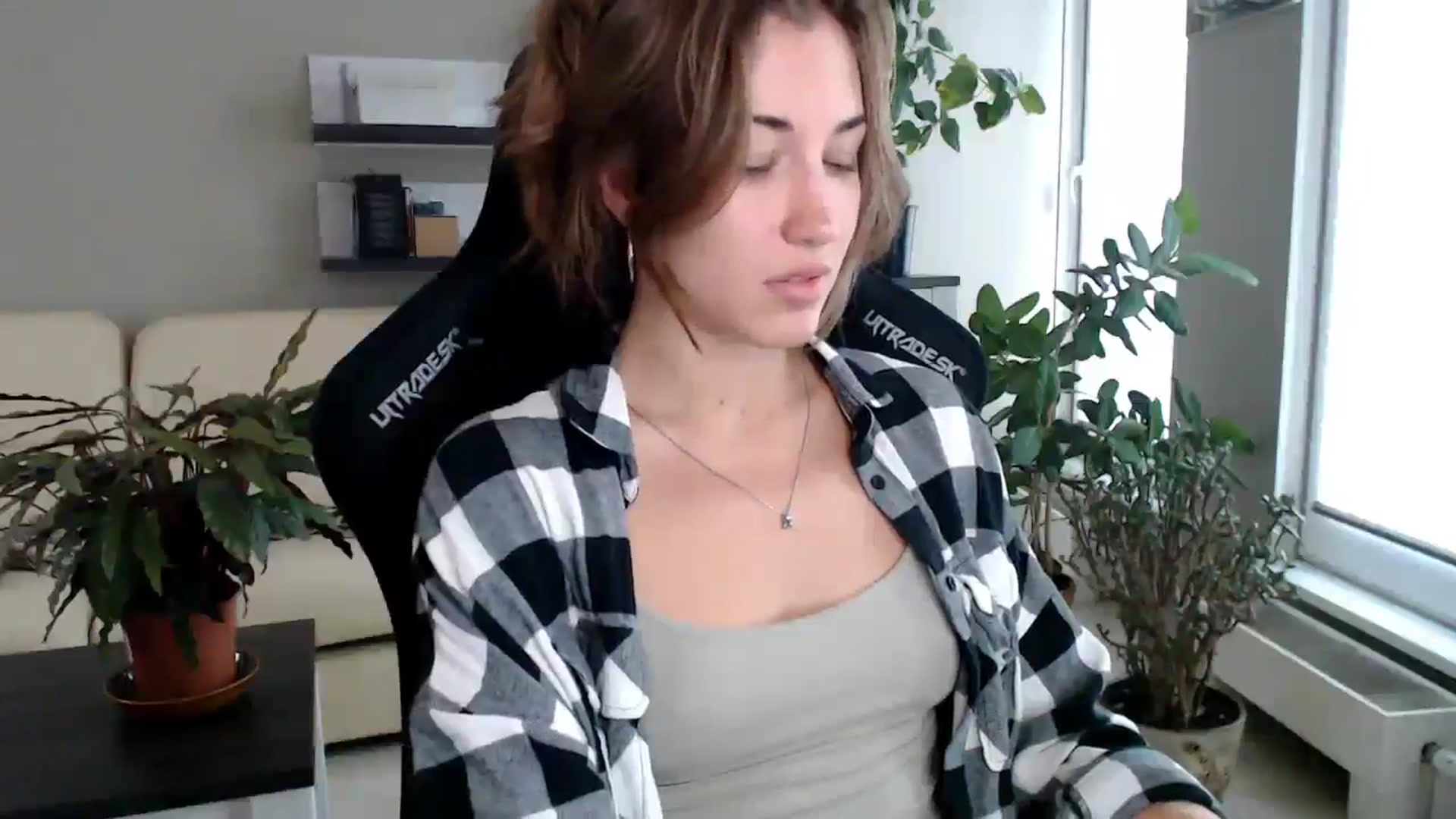 Gallery image thumbnail from GalaxyAnisia's myfreecams stream on, 09/22/2025, 13:27 image 7 of 20