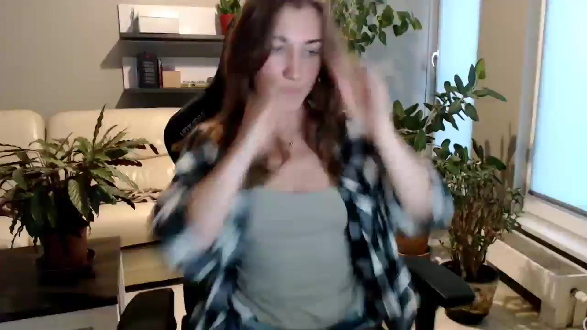 Gallery image thumbnail from GalaxyAnisia's myfreecams stream on, 09/22/2025, 15:23 image 8 of 20