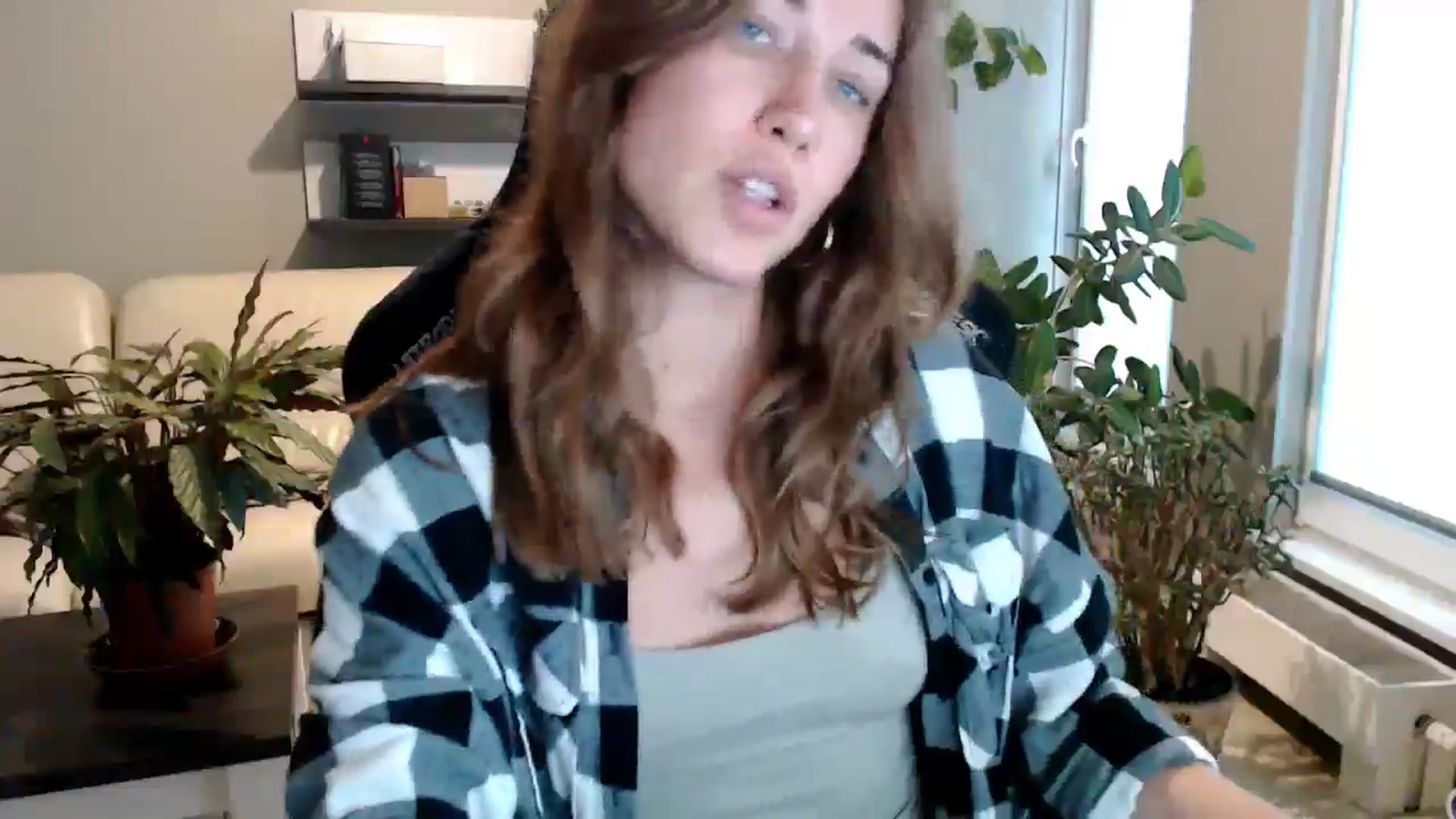 Gallery image thumbnail from GalaxyAnisia's myfreecams stream on, 09/22/2025, 15:23 image 2 of 20