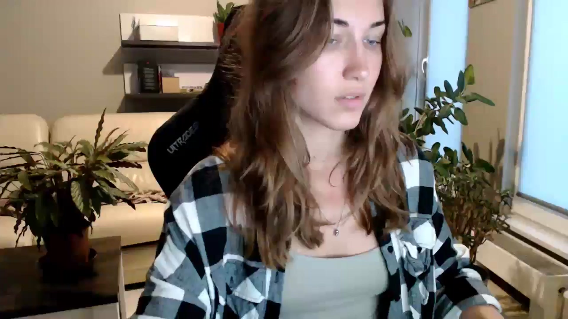 Gallery image thumbnail from GalaxyAnisia's myfreecams stream on, 09/22/2025, 15:23 image 14 of 20