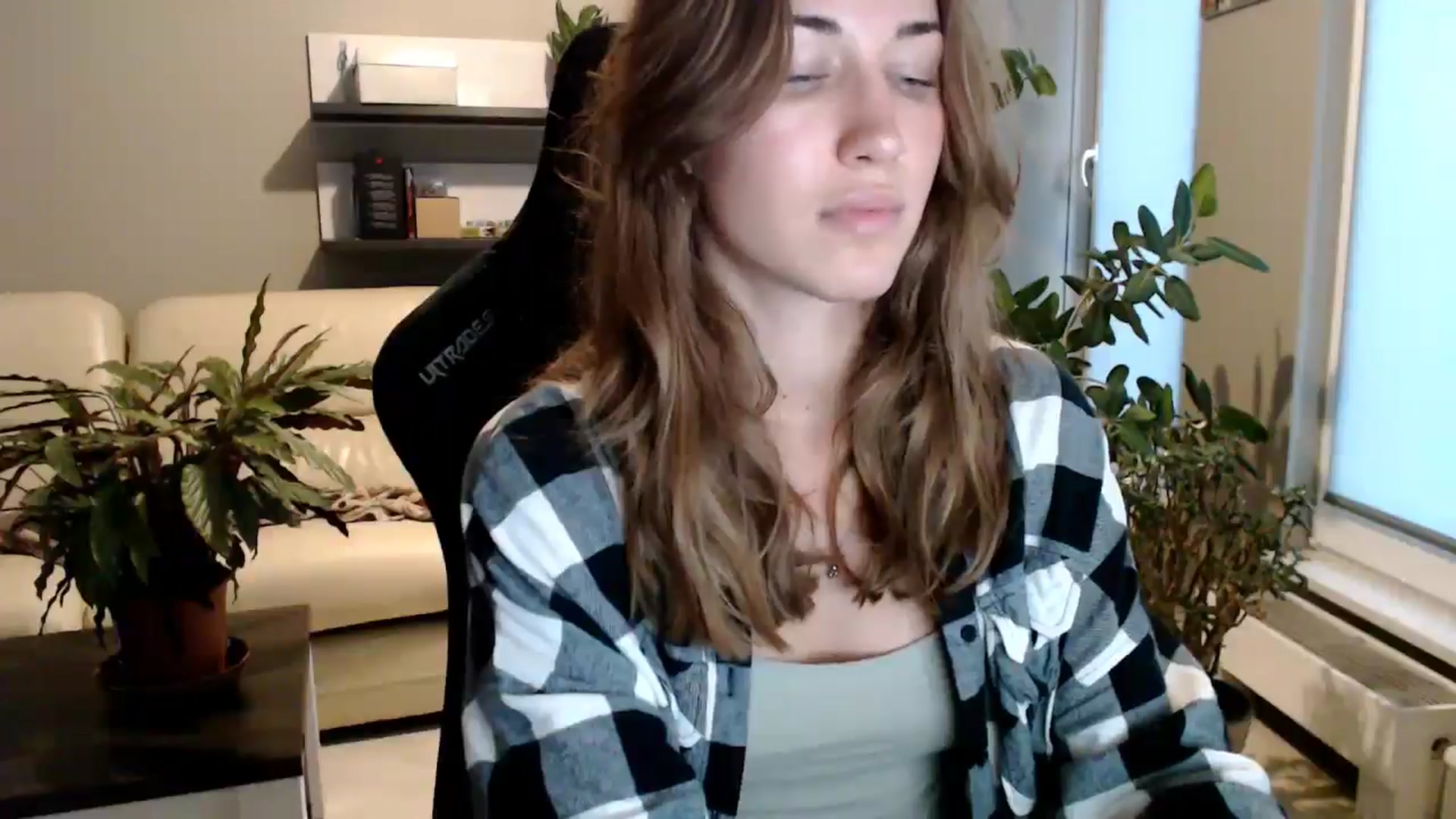 Gallery image thumbnail from GalaxyAnisia's myfreecams stream on, 09/22/2025, 15:23 image 20 of 20