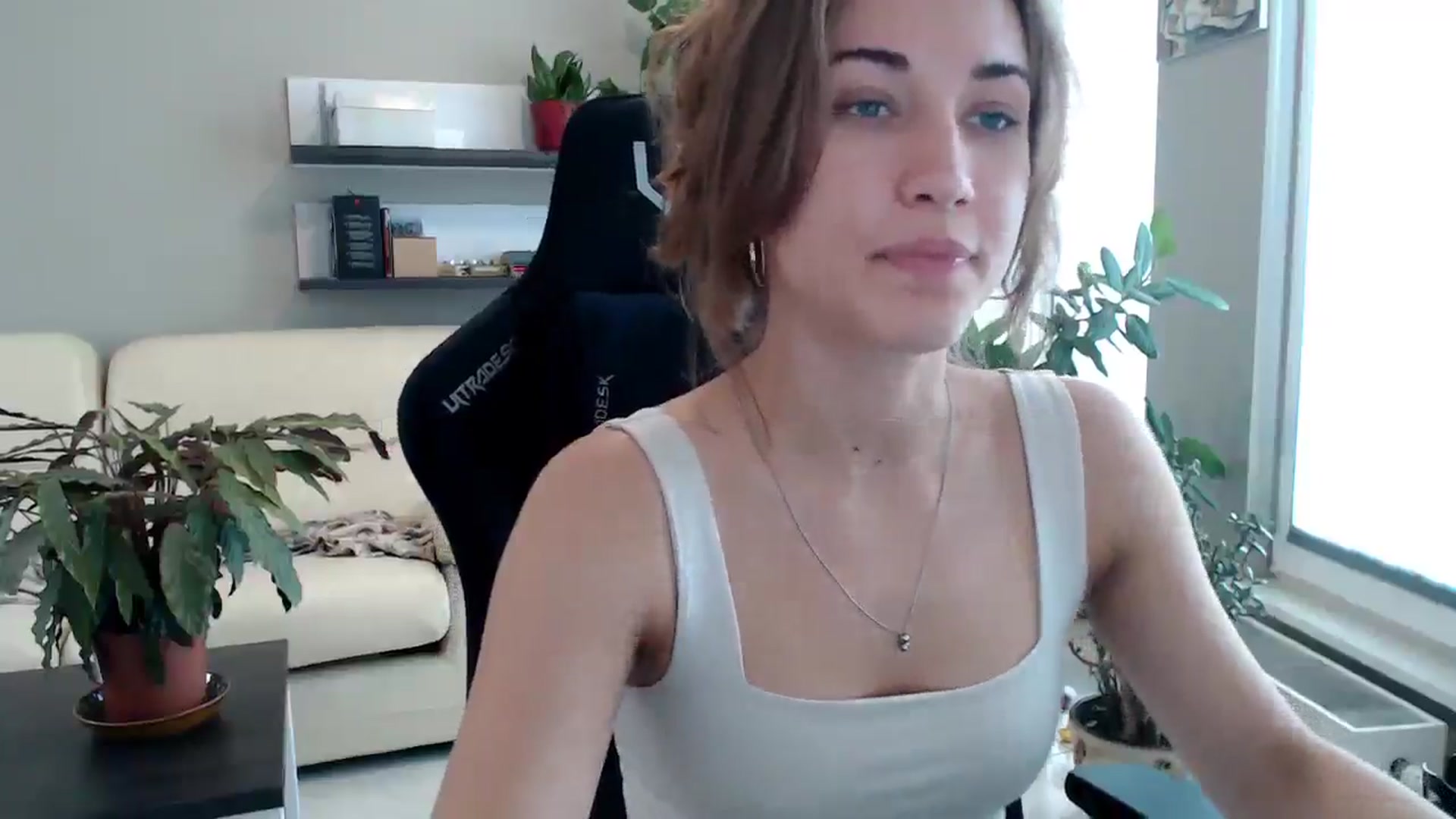 Gallery image thumbnail from GalaxyAnisia's myfreecams stream on, 09/23/2025, 13:08 image 13 of 20