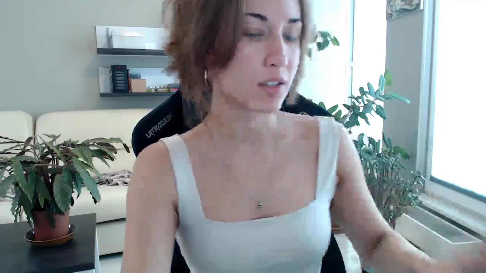 Gallery image thumbnail from GalaxyAnisia's myfreecams stream on, 09/23/2025, 13:28 image 12 of 20