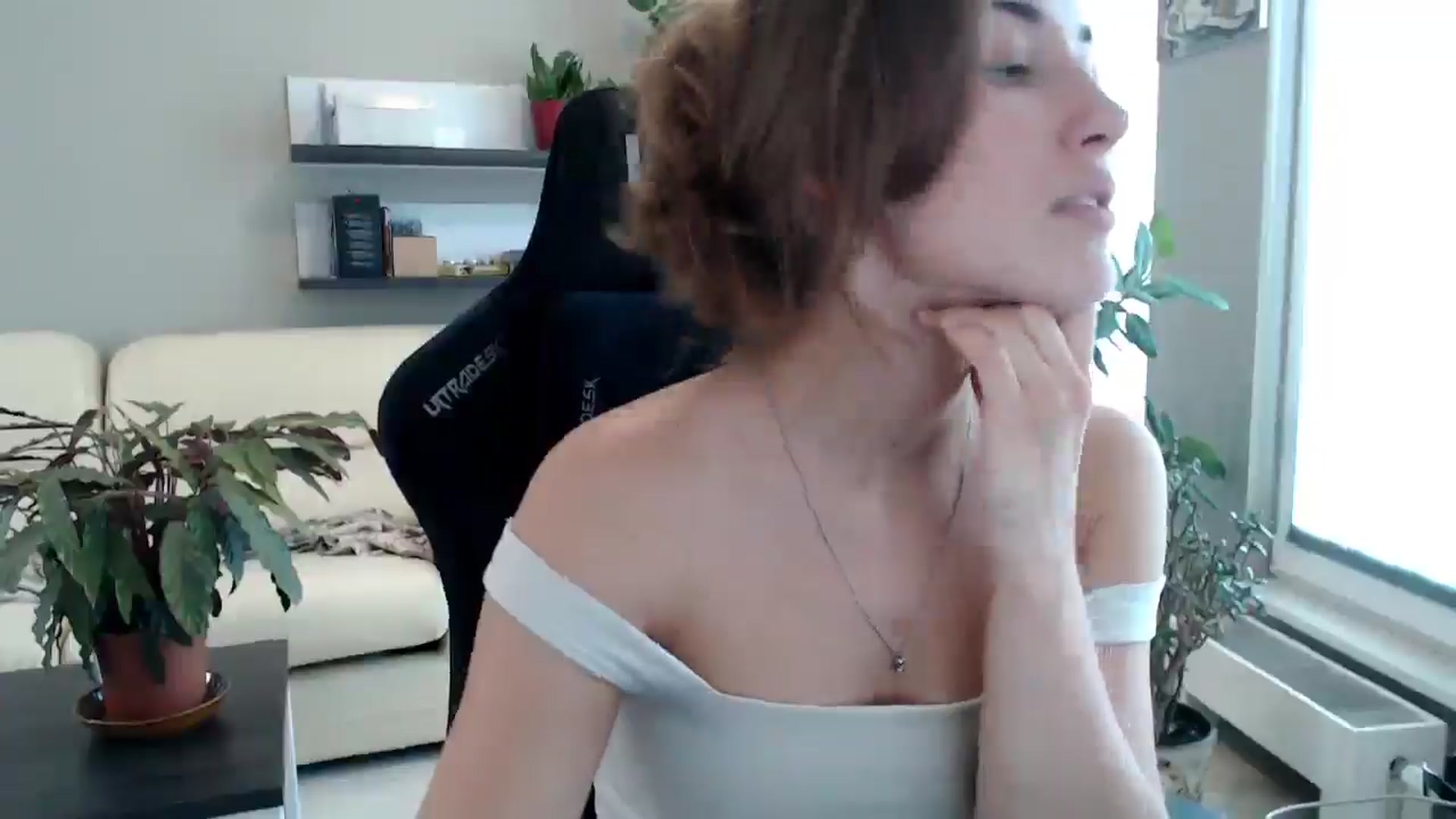 Gallery image thumbnail from GalaxyAnisia's myfreecams stream on, 09/23/2025, 13:28 image 8 of 20