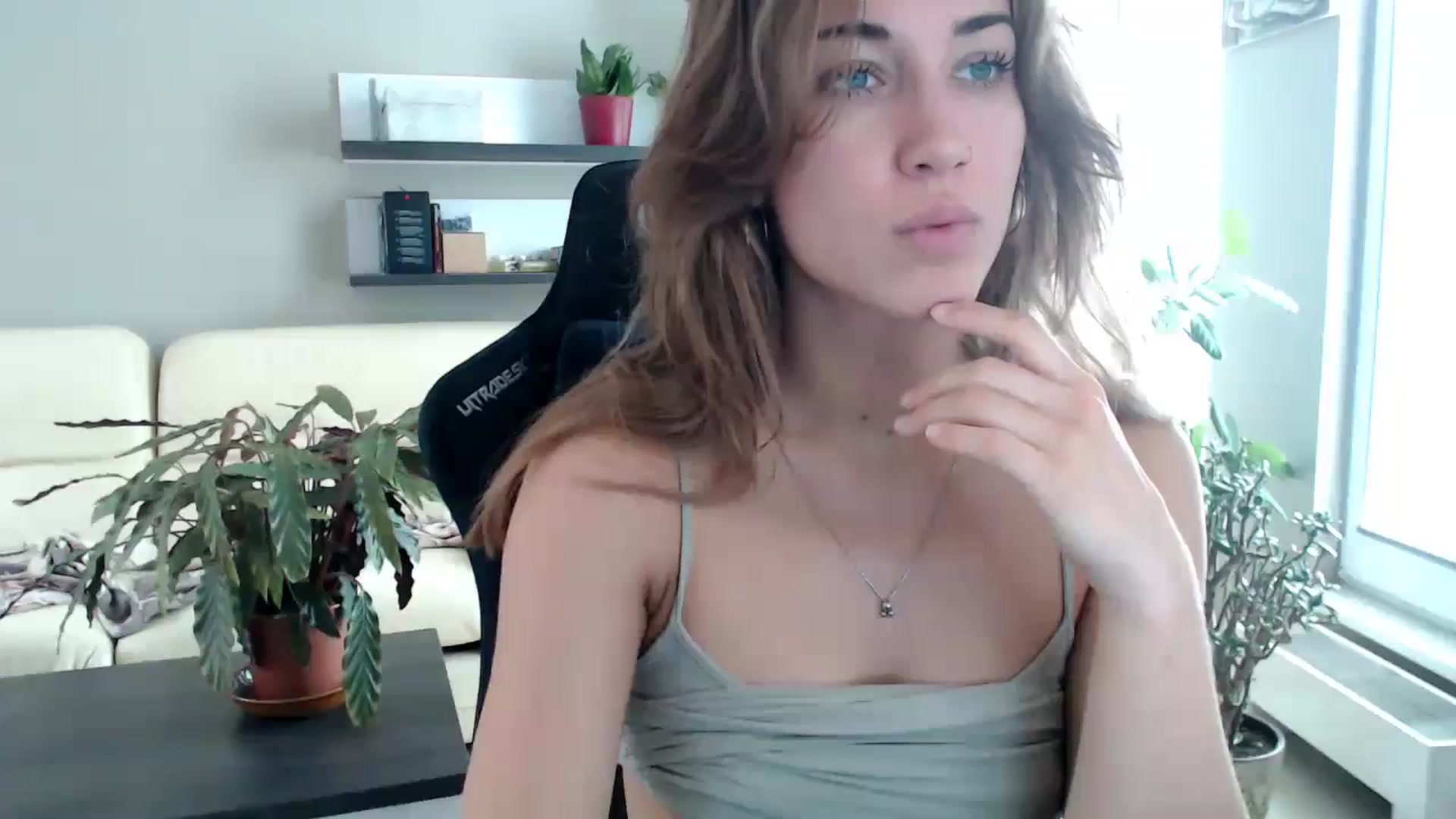 Gallery image thumbnail from GalaxyAnisia's myfreecams stream on, 09/24/2025, 11:41 image 17 of 20
