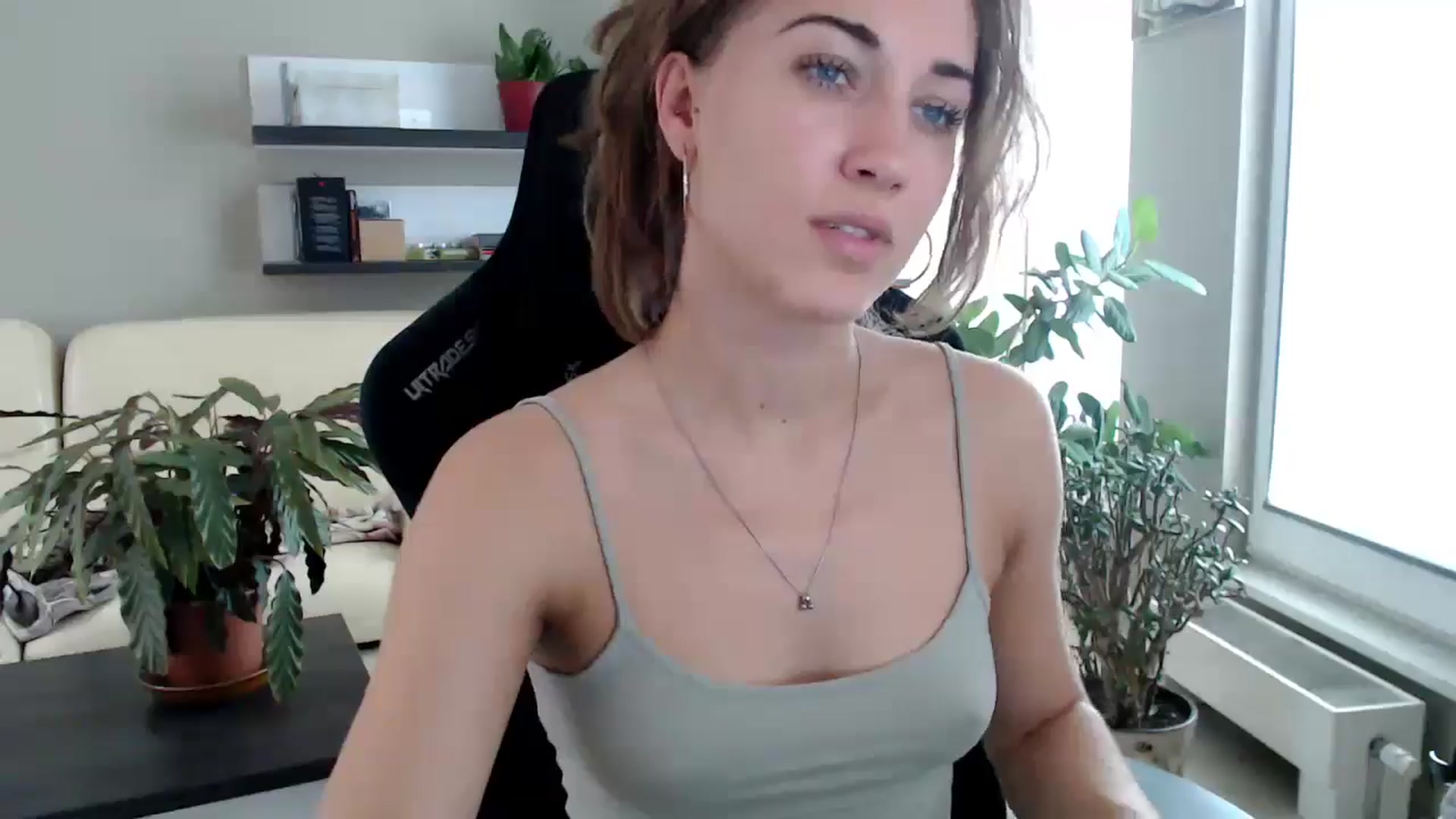 Gallery image thumbnail from GalaxyAnisia's myfreecams stream on, 09/24/2025, 12:37 image 10 of 20
