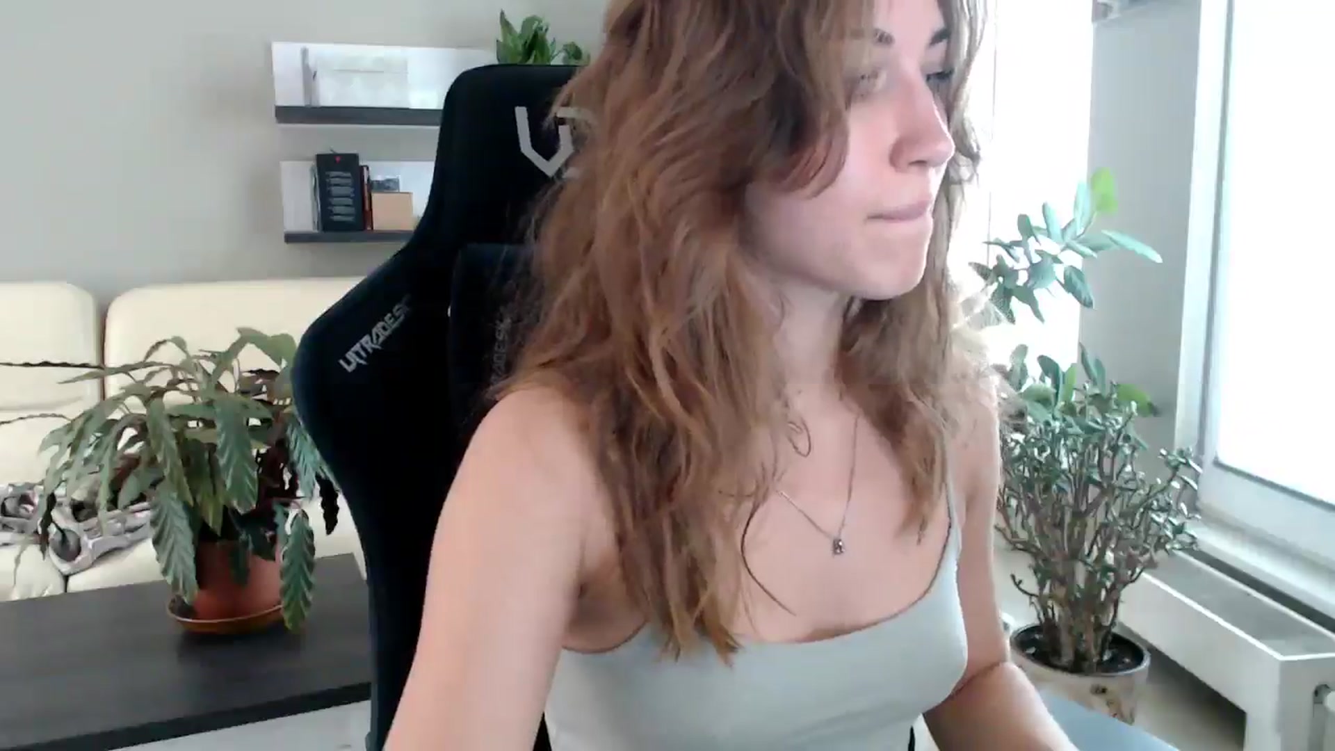 Gallery image thumbnail from GalaxyAnisia's myfreecams stream on, 09/24/2025, 13:36 image 18 of 20