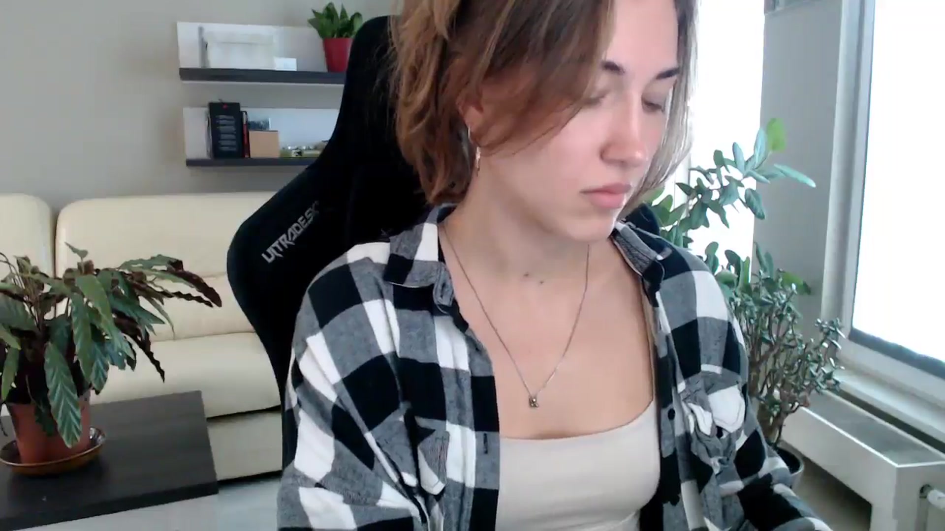 Gallery image thumbnail from GalaxyAnisia's myfreecams stream on, 09/28/2025, 13:51 image 2 of 20