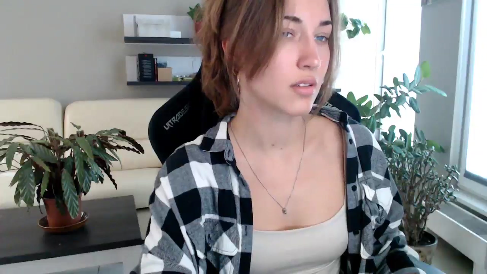 Gallery image thumbnail from GalaxyAnisia's myfreecams stream on, 09/28/2025, 13:51 image 8 of 20