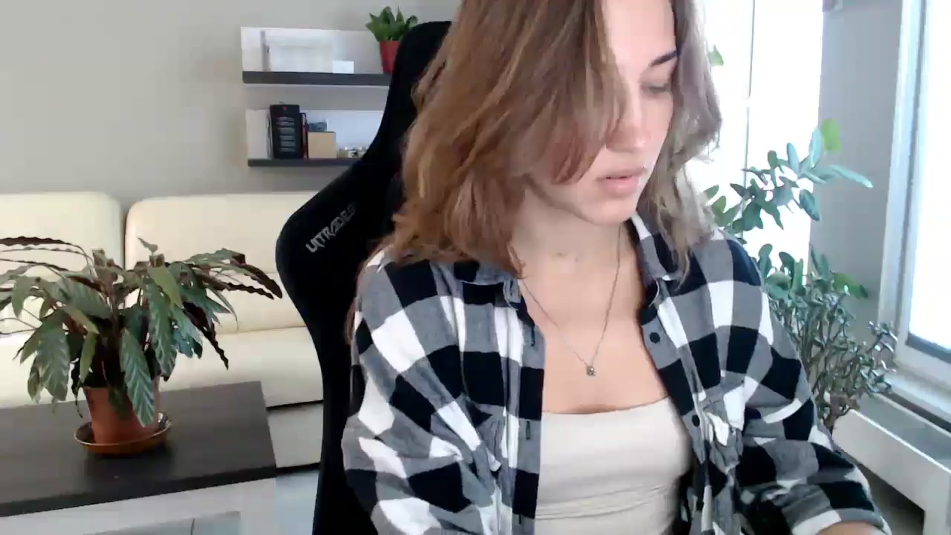 Gallery image thumbnail from GalaxyAnisia's myfreecams stream on, 09/28/2025, 13:51 image 20 of 20