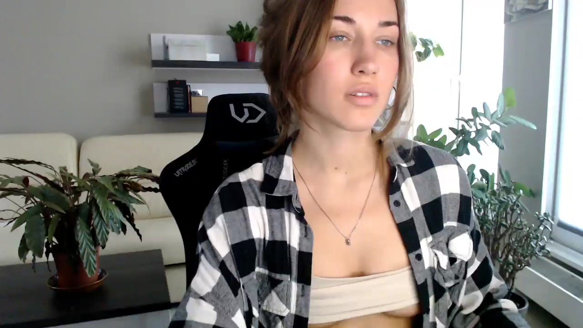Gallery image thumbnail from GalaxyAnisia's myfreecams stream on, 09/28/2025, 14:30 image 20 of 20