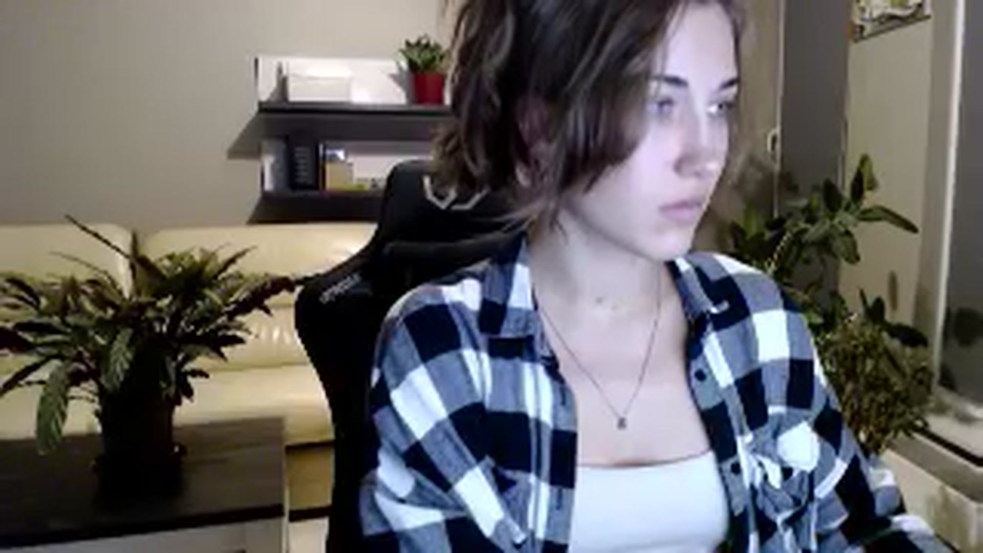 Gallery image thumbnail from GalaxyAnisia's myfreecams stream on, 09/28/2025, 19:29 image 18 of 20