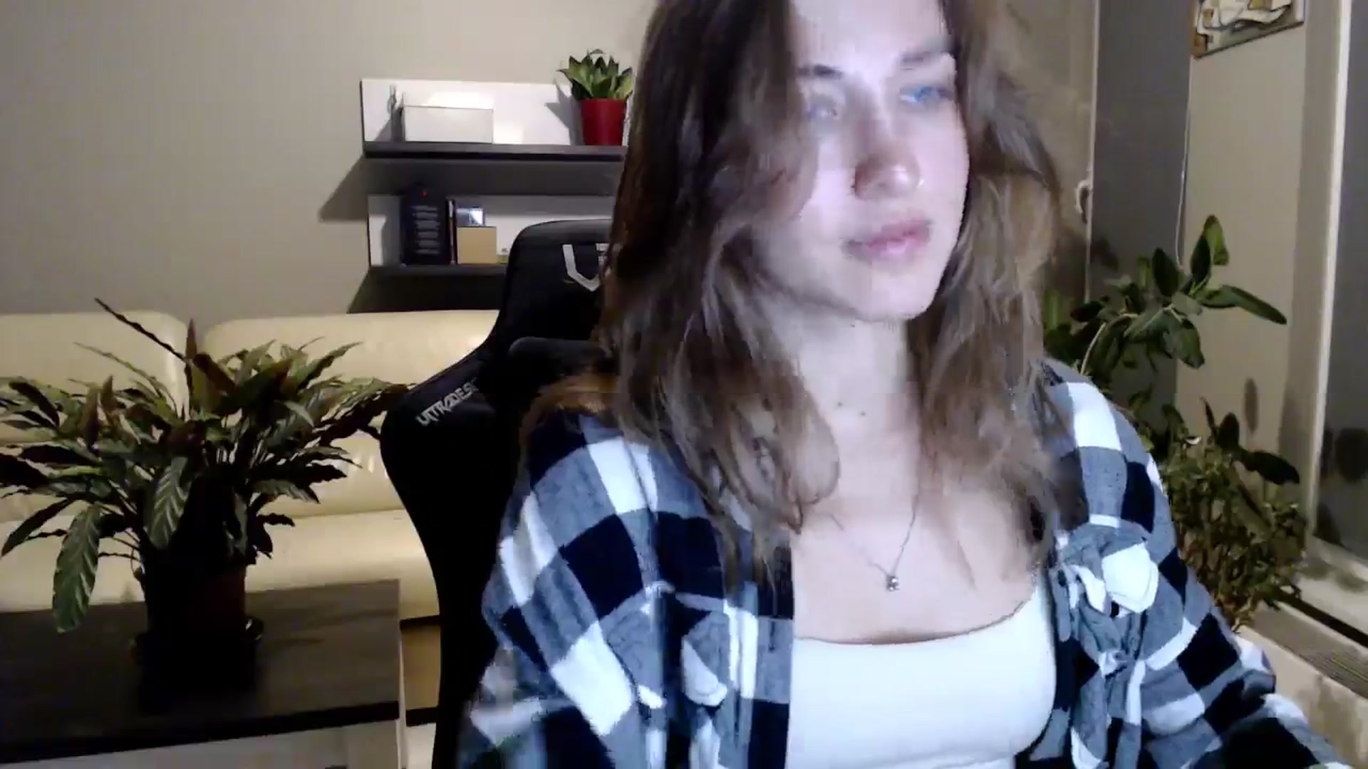 Gallery image thumbnail from GalaxyAnisia's myfreecams stream on, 09/28/2025, 19:29 image 4 of 20