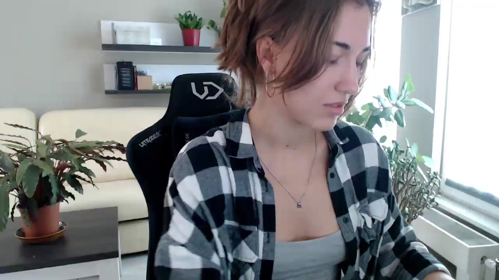 Gallery image thumbnail from GalaxyAnisia's myfreecams stream on, 09/29/2025, 13:03 image 3 of 20