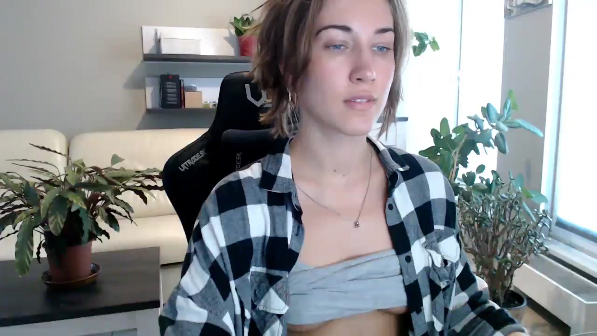 Gallery image thumbnail from GalaxyAnisia's myfreecams stream on, 09/29/2025, 14:11 image 20 of 20