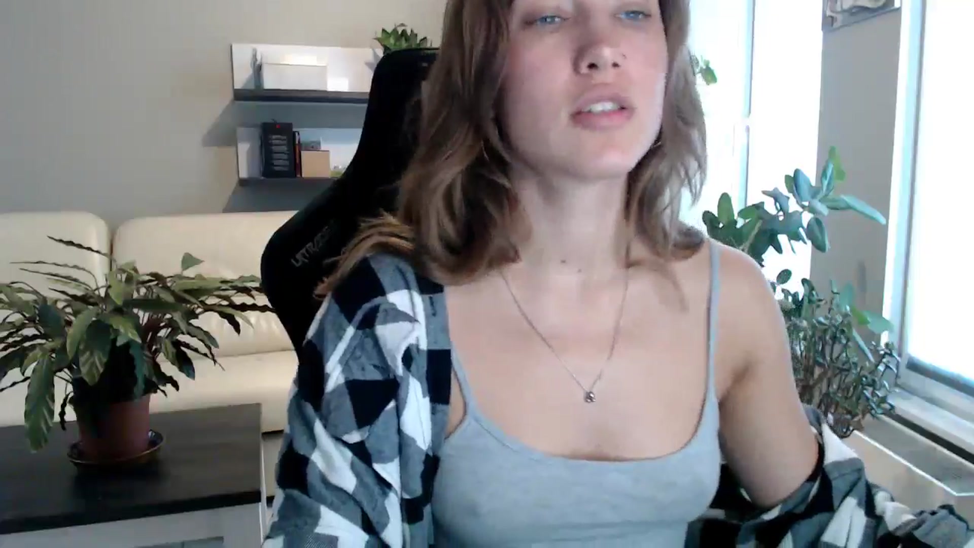 Gallery image thumbnail from GalaxyAnisia's myfreecams stream on, 09/29/2025, 14:11 image 5 of 20