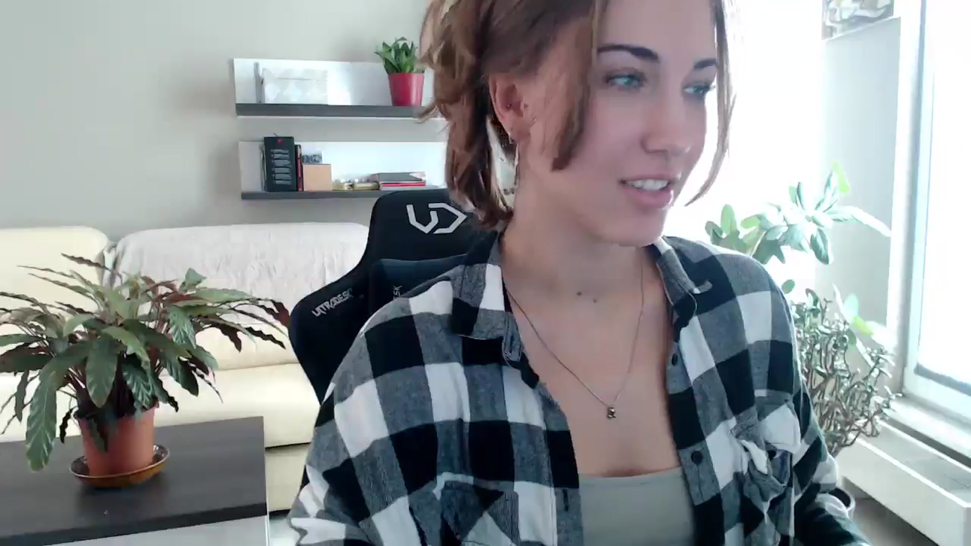 Gallery image thumbnail from GalaxyAnisia's myfreecams stream on, 10/01/2025, 11:53 image 7 of 20