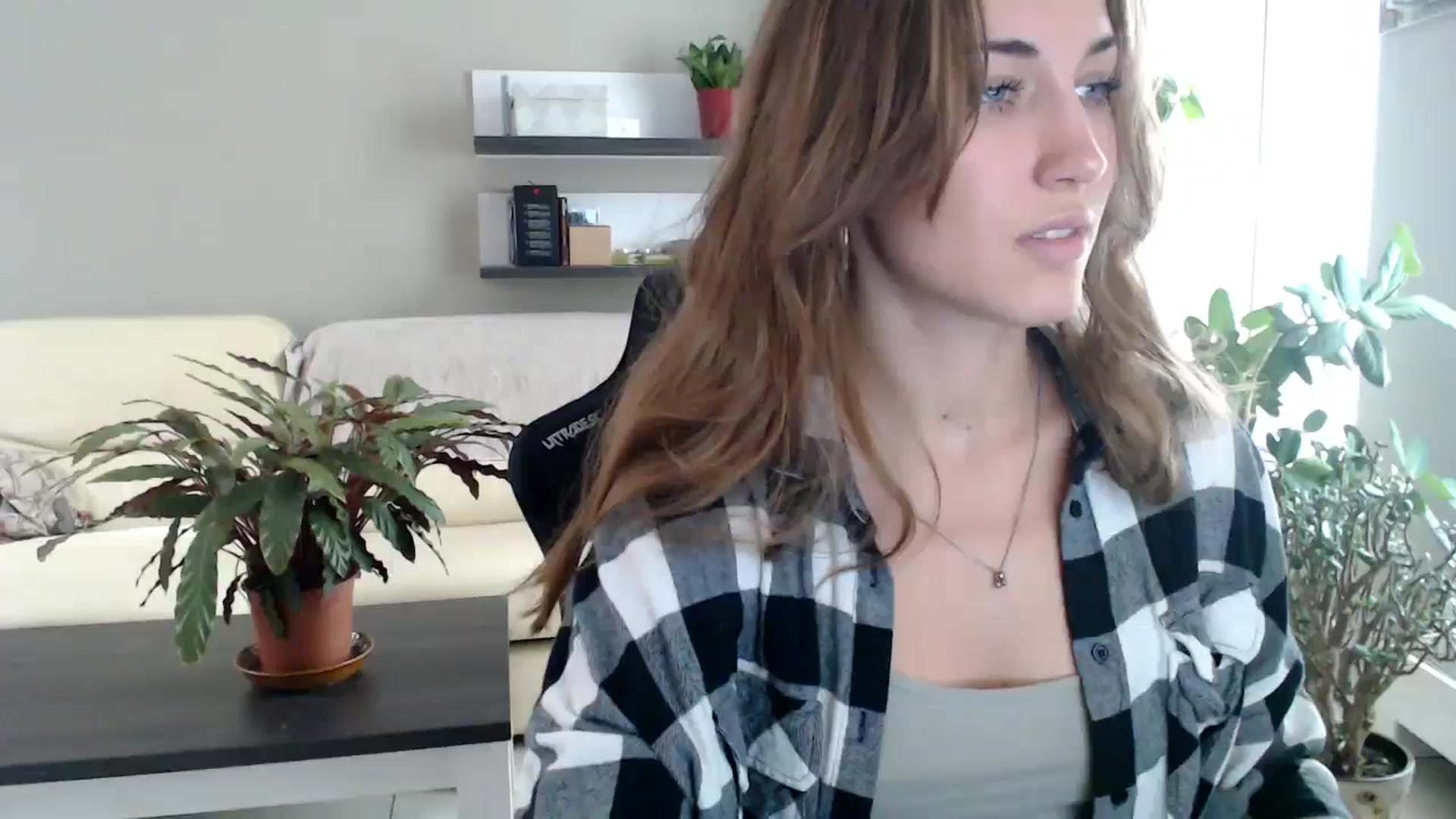 Gallery image thumbnail from GalaxyAnisia's myfreecams stream on, 10/01/2025, 13:04 image 7 of 20