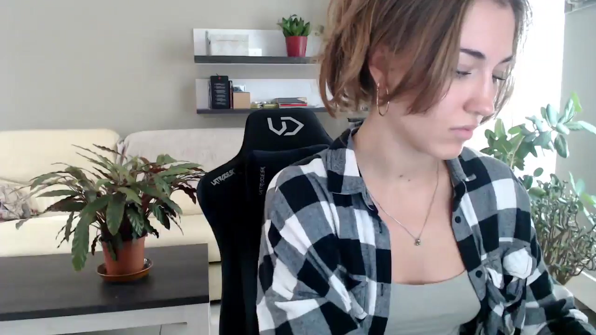 Gallery image thumbnail from GalaxyAnisia's myfreecams stream on, 10/01/2025, 13:04 image 9 of 20