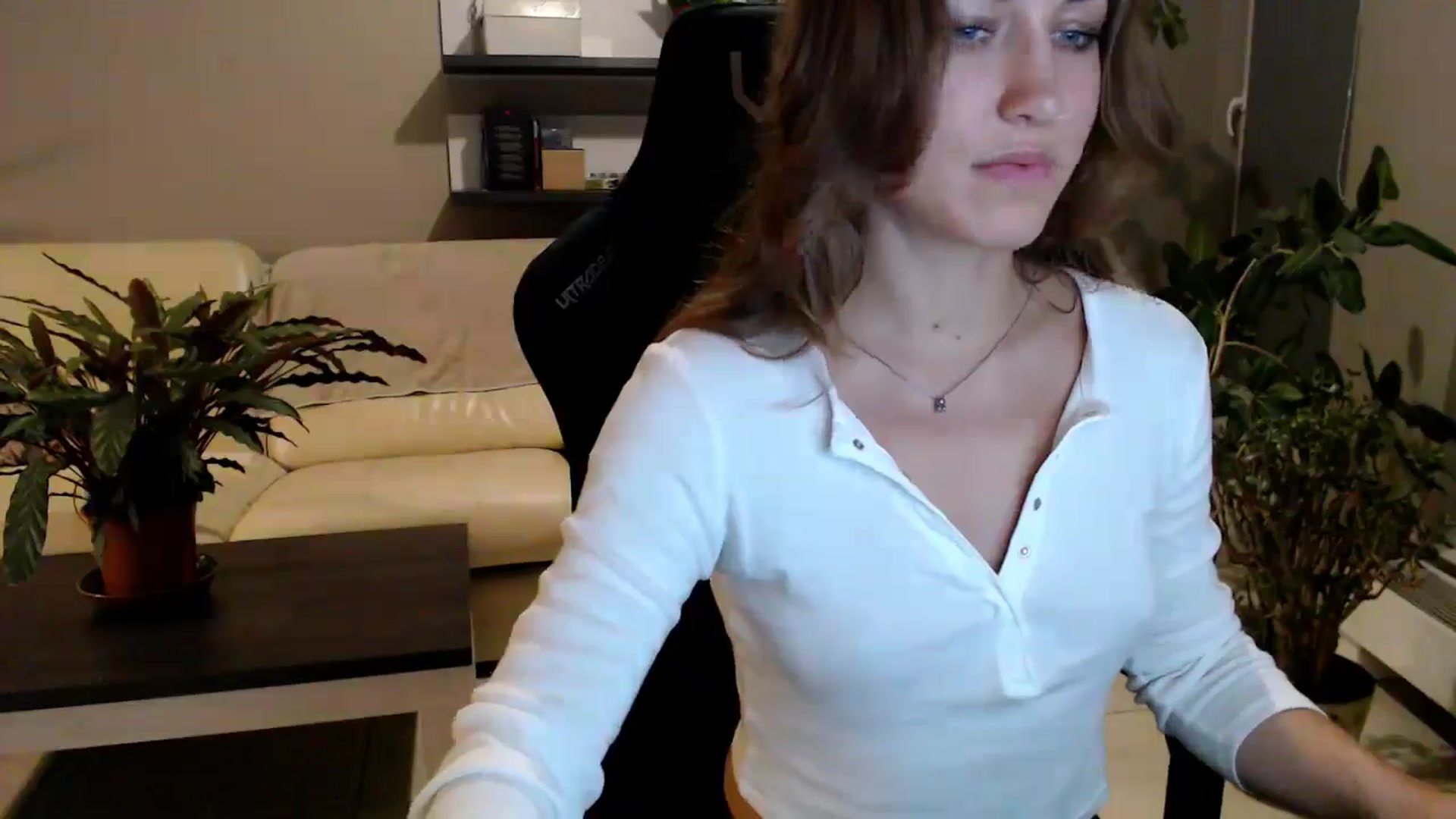 Gallery image thumbnail from GalaxyAnisia's myfreecams stream on, 10/01/2025, 20:34 image 20 of 20