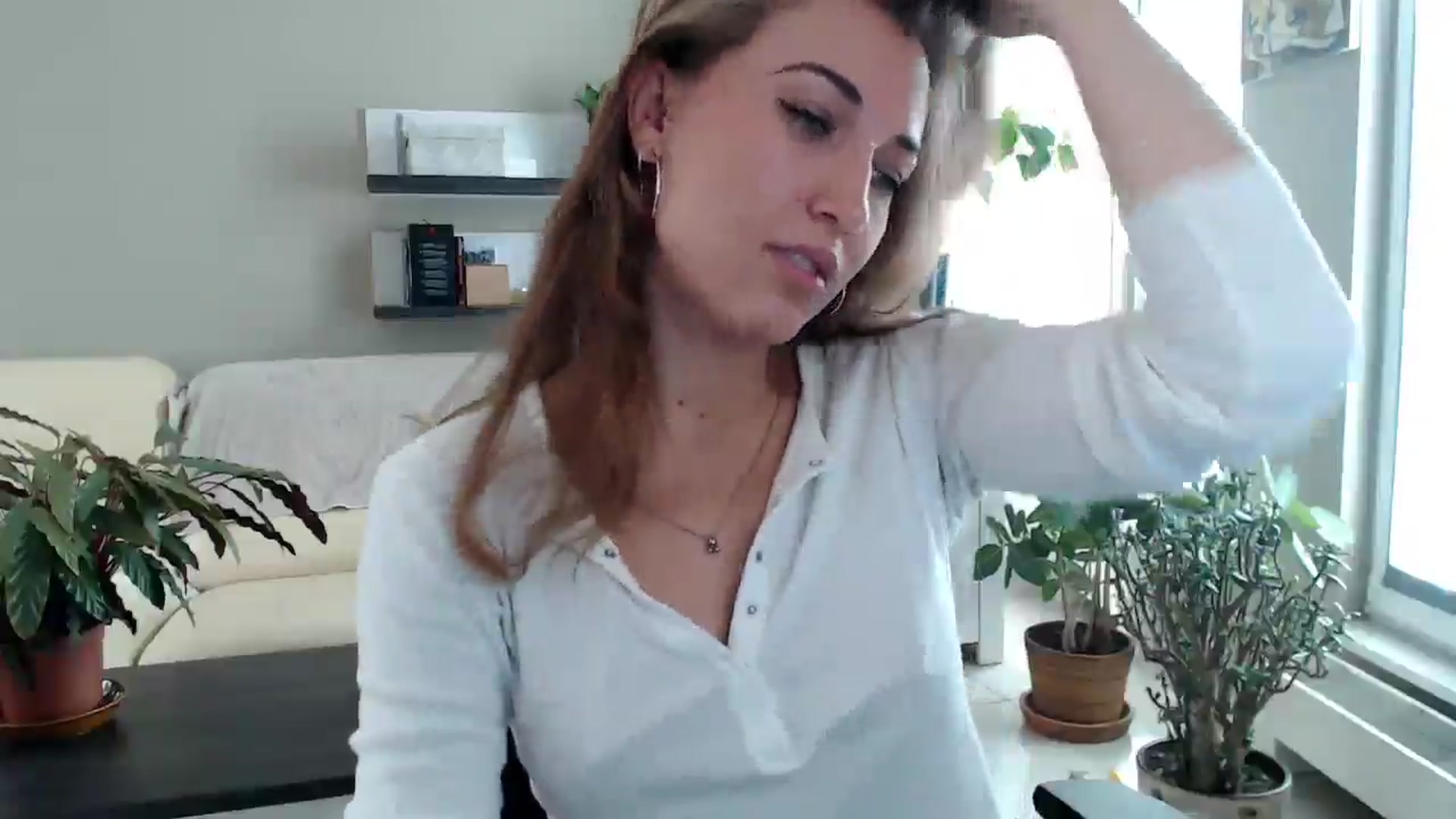 Gallery image thumbnail from GalaxyAnisia's myfreecams stream on, 10/02/2025, 12:40 image 3 of 20